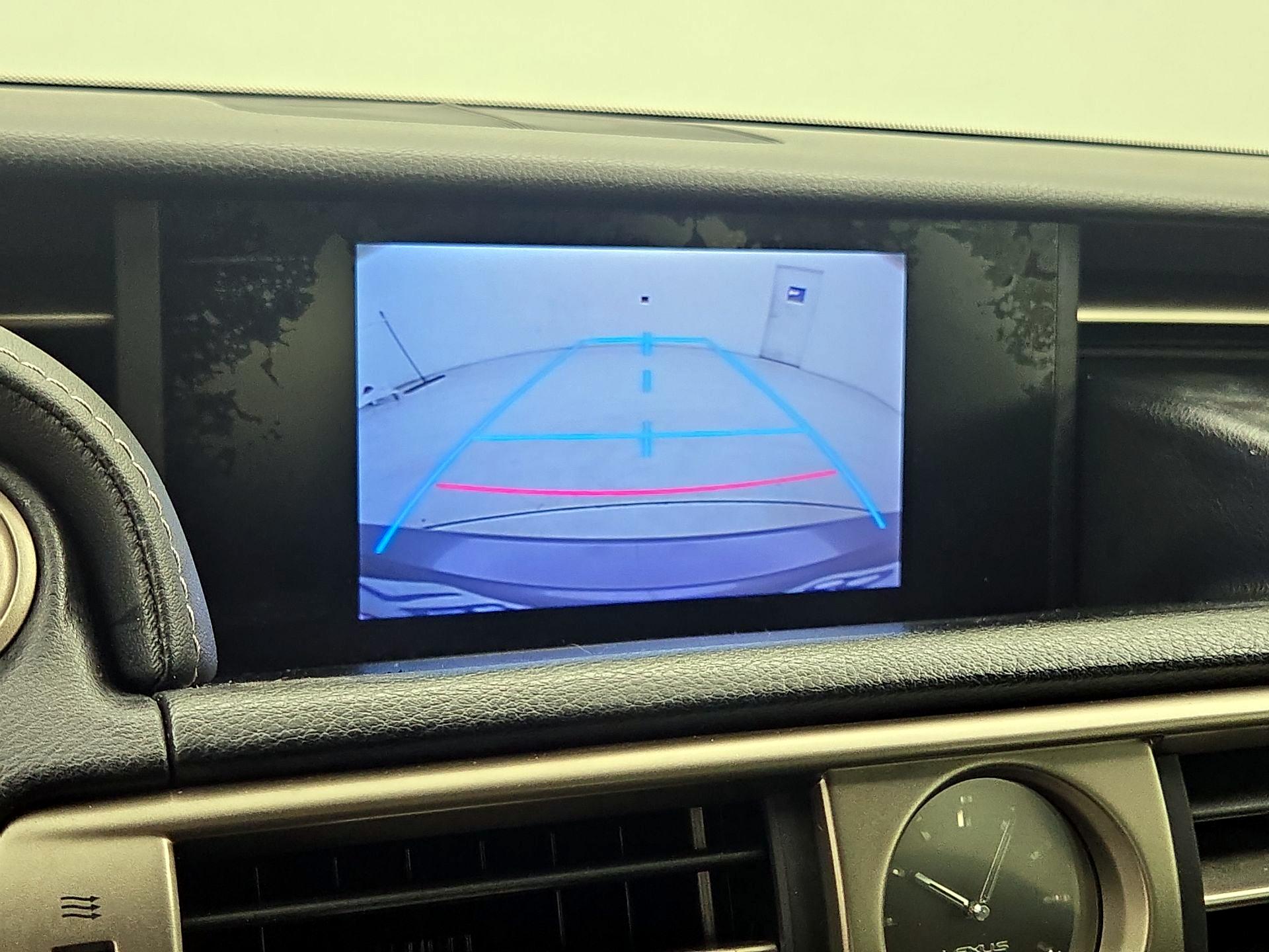 Thumbnail: 2014 Lexus IS - 15