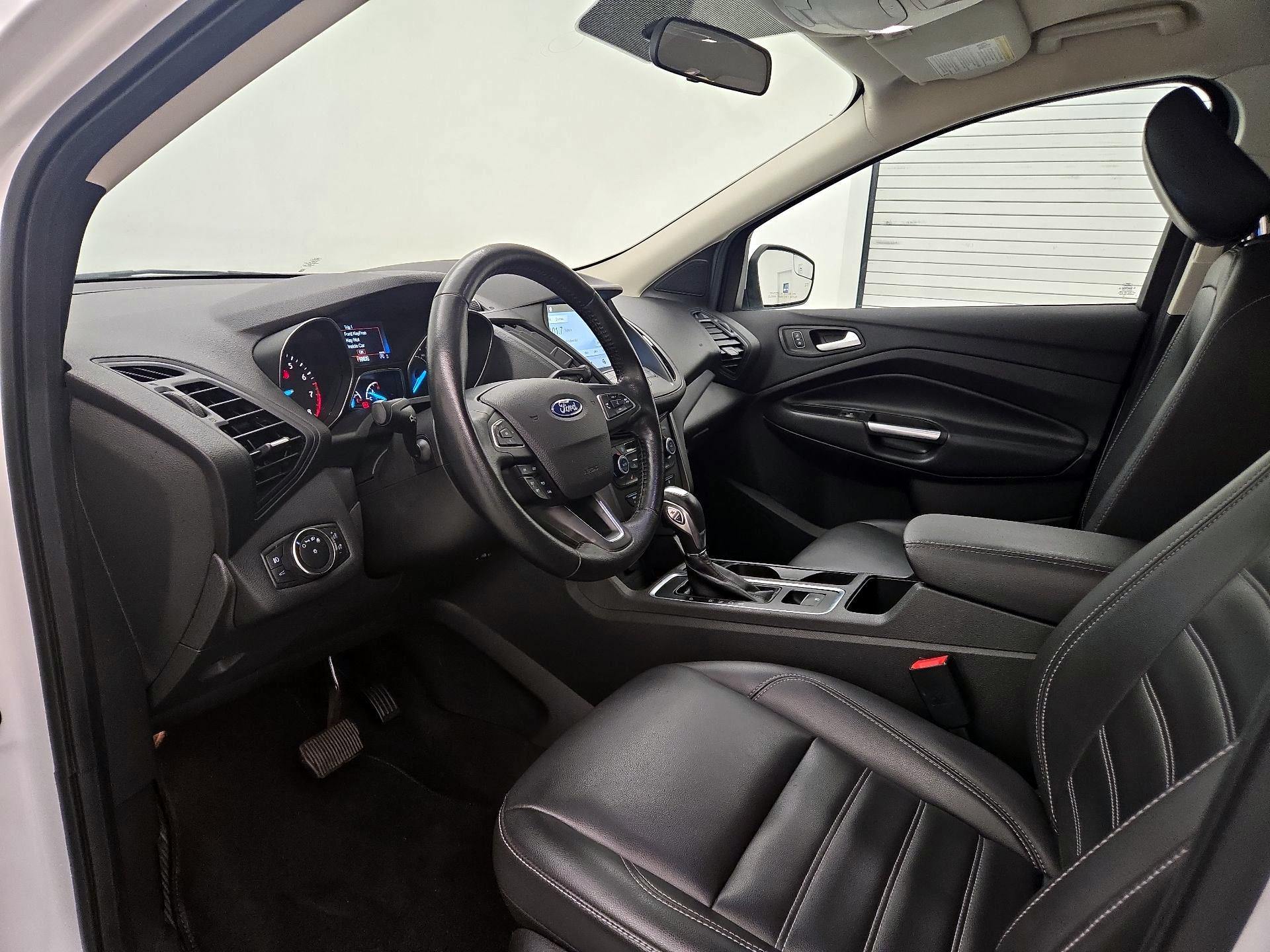 Thumbnail: 2019 Ford Escape - 11