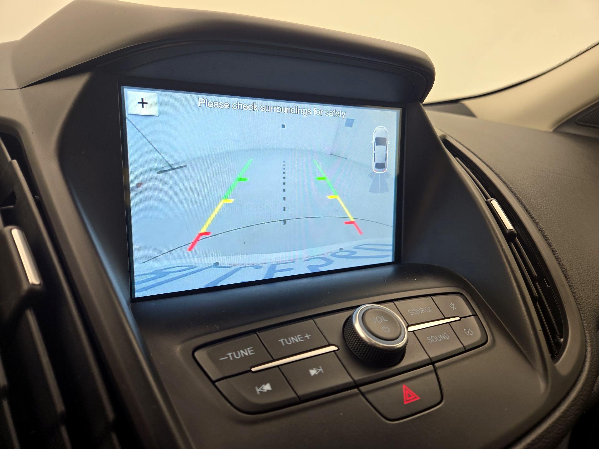 Thumbnail: 2019 Ford Escape - 14