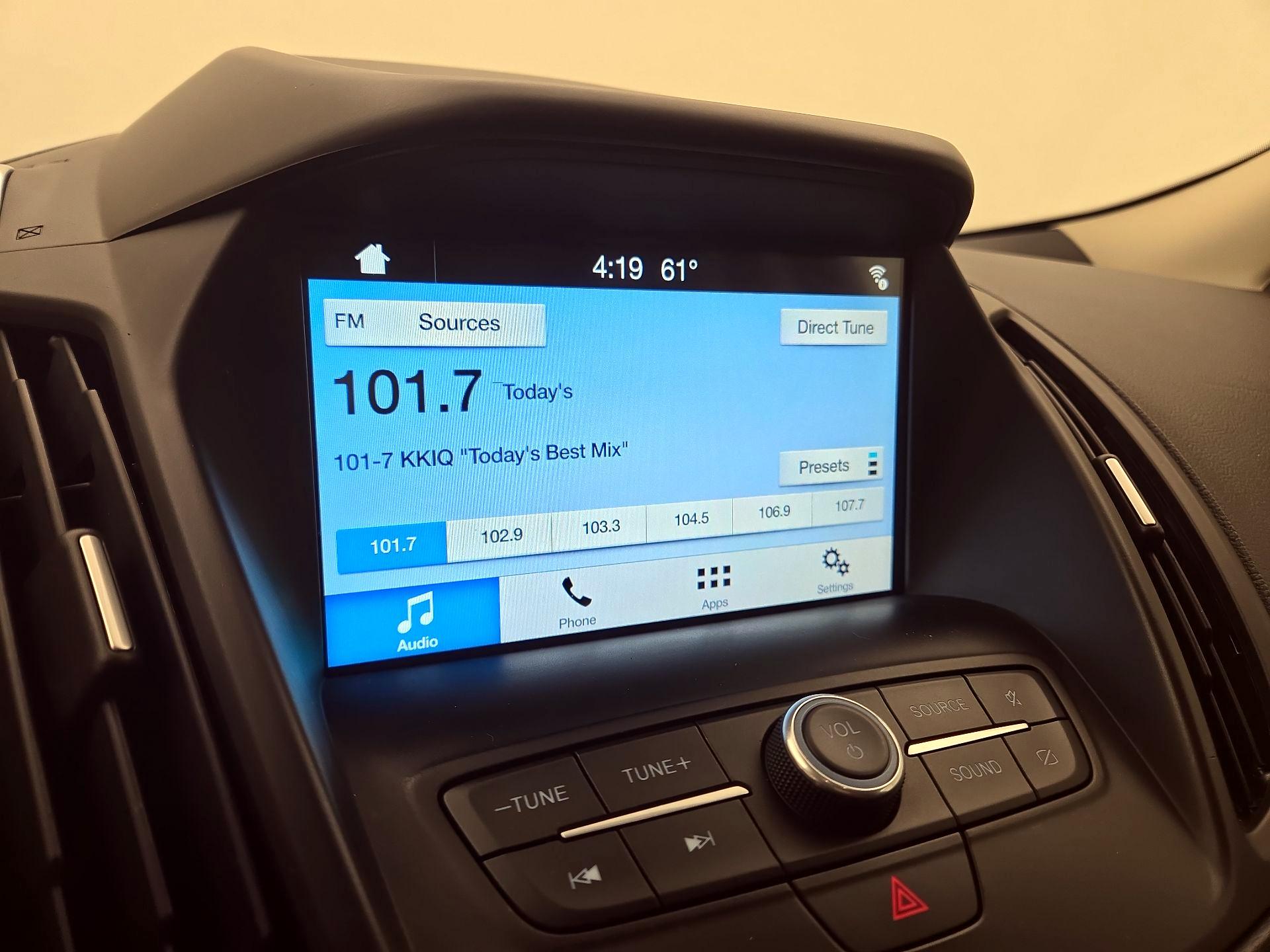 Thumbnail: 2019 Ford Escape - 15