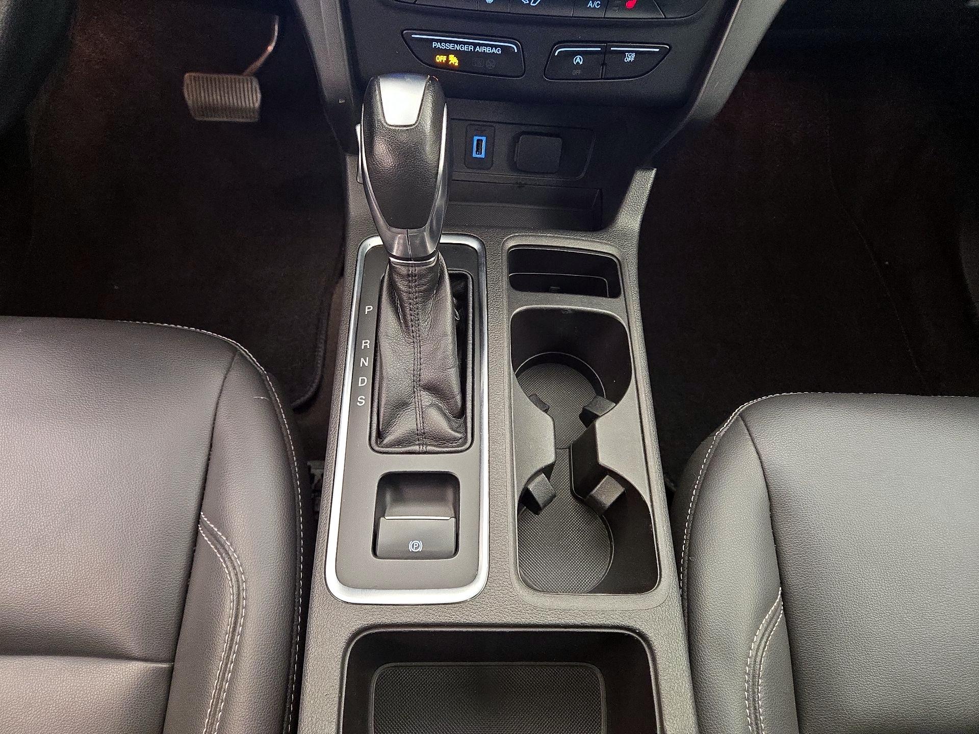 Thumbnail: 2019 Ford Escape - 17