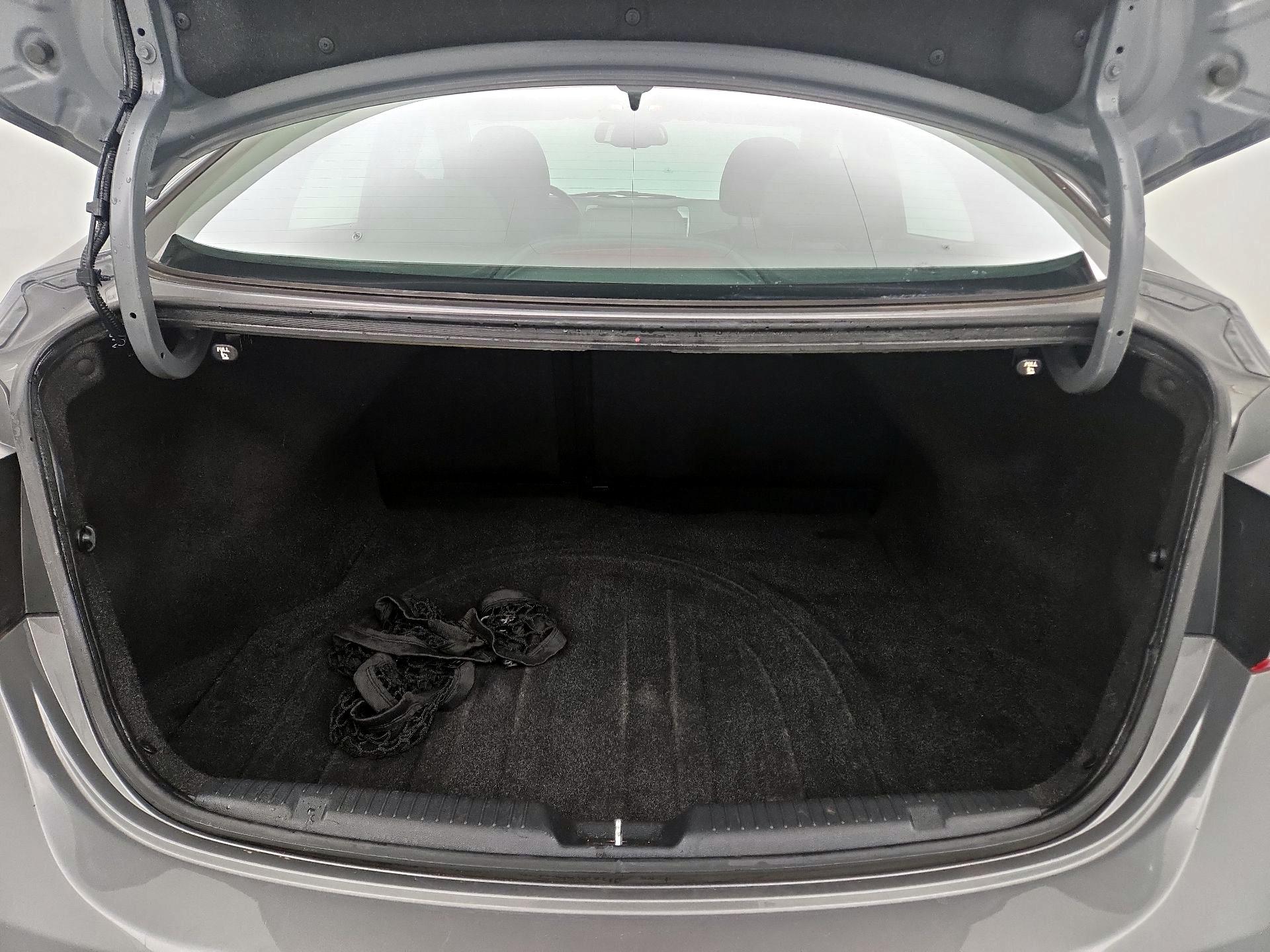 Thumbnail: 2014 Hyundai Elantra - 20