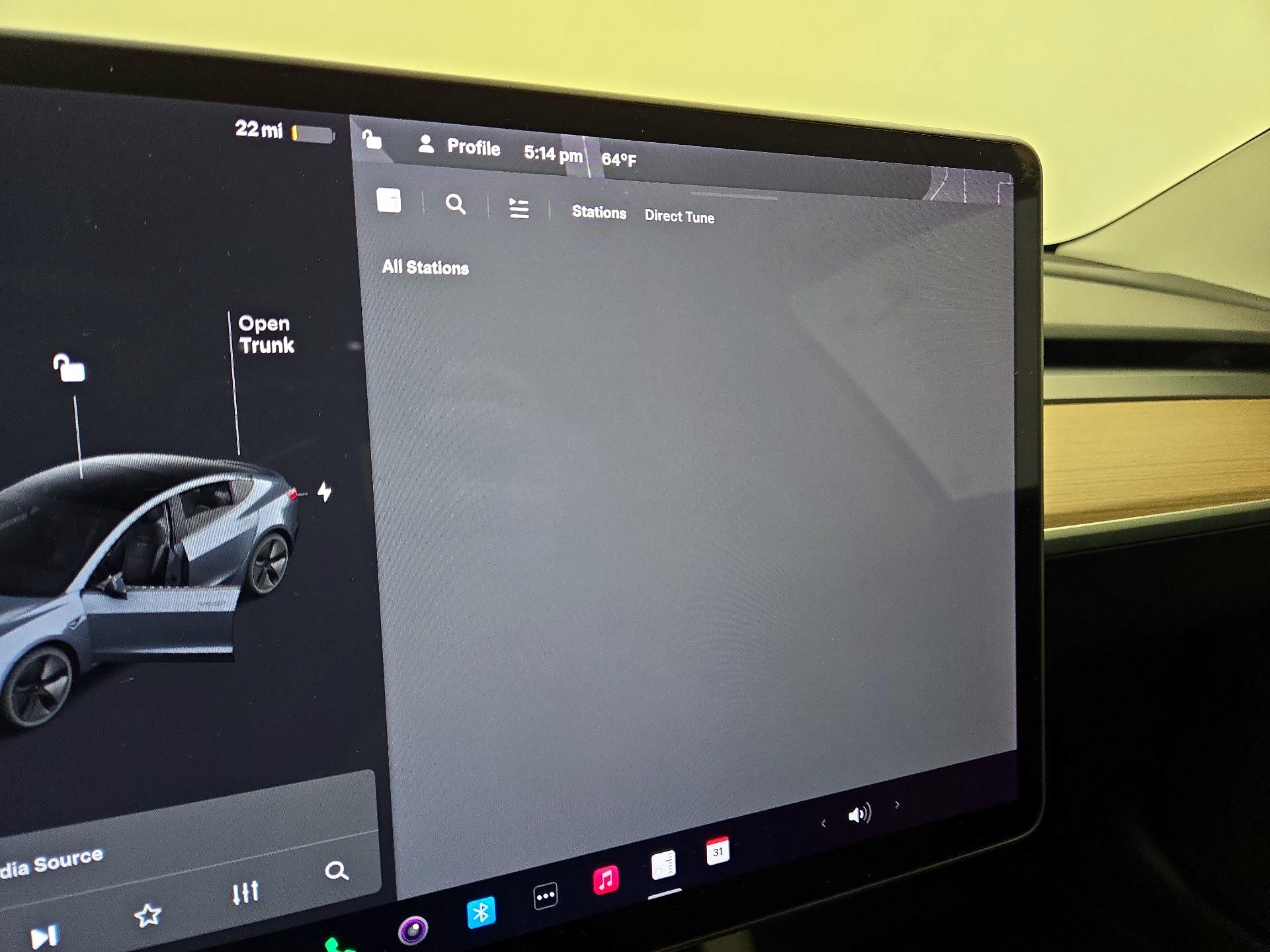 Thumbnail: 2021 Tesla Model 3 - 15