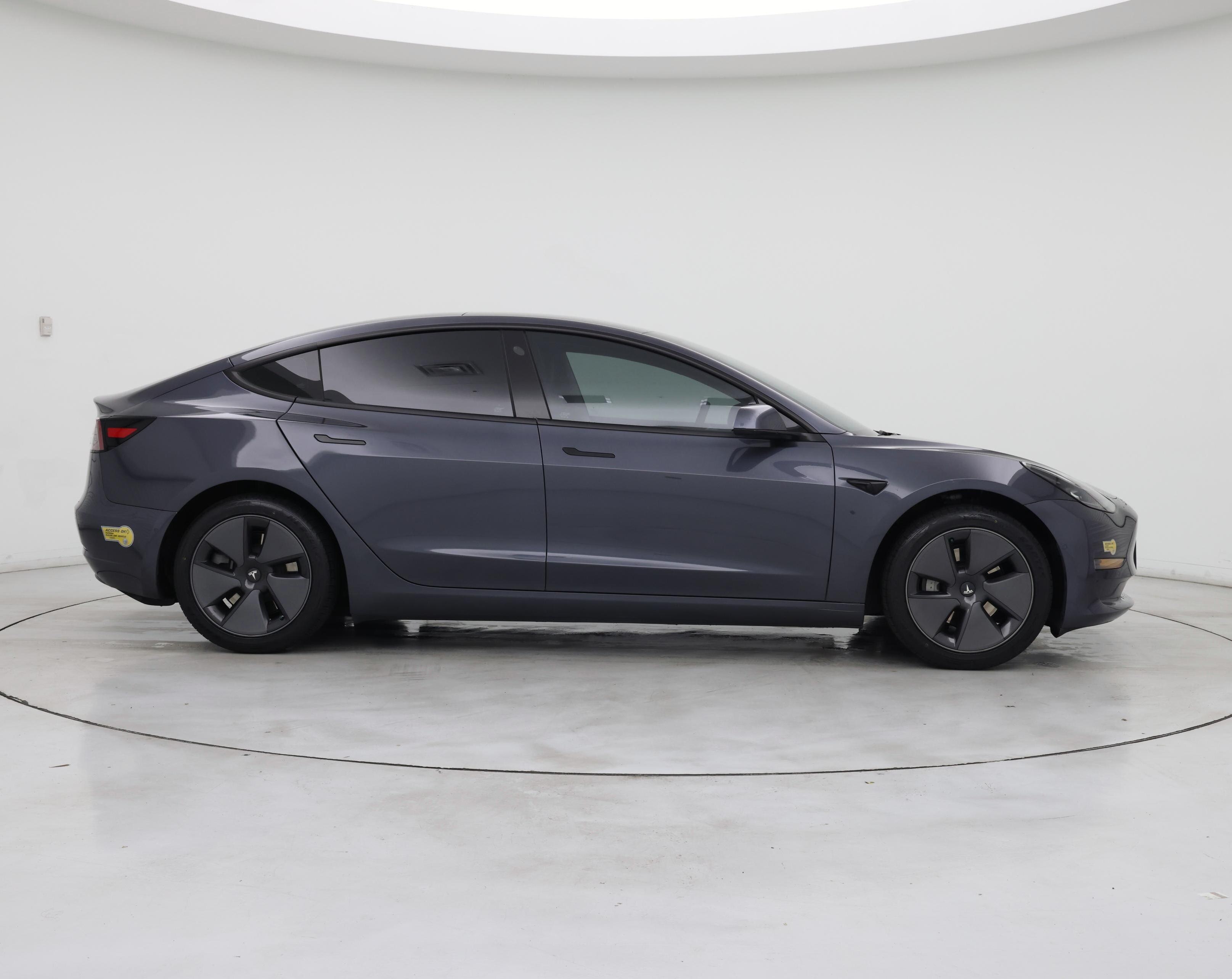 Thumbnail: 2021 Tesla Model 3 - 7