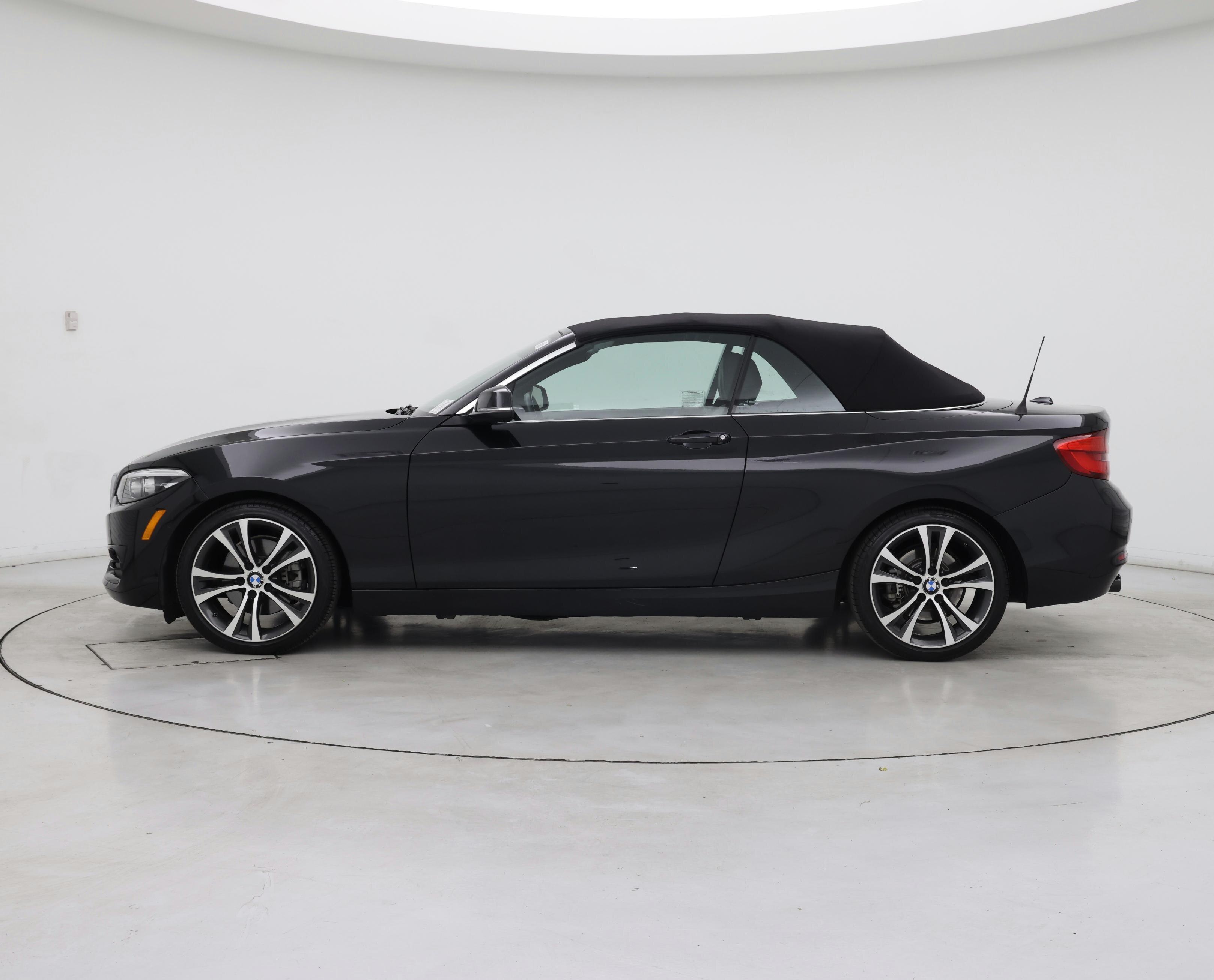 Thumbnail: 2018 BMW 2 Series - 3