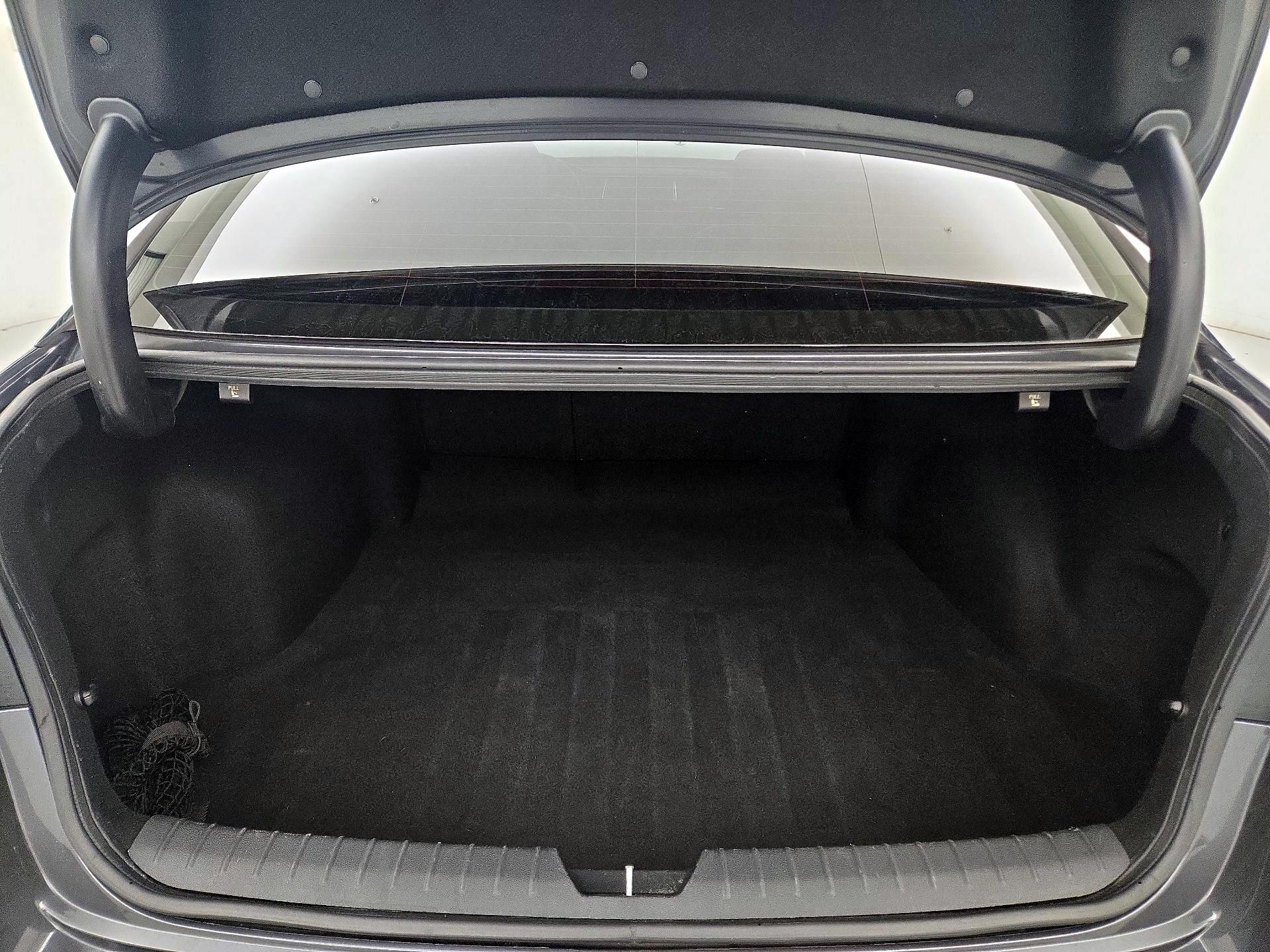 Thumbnail: 2018 Kia Optima - 19