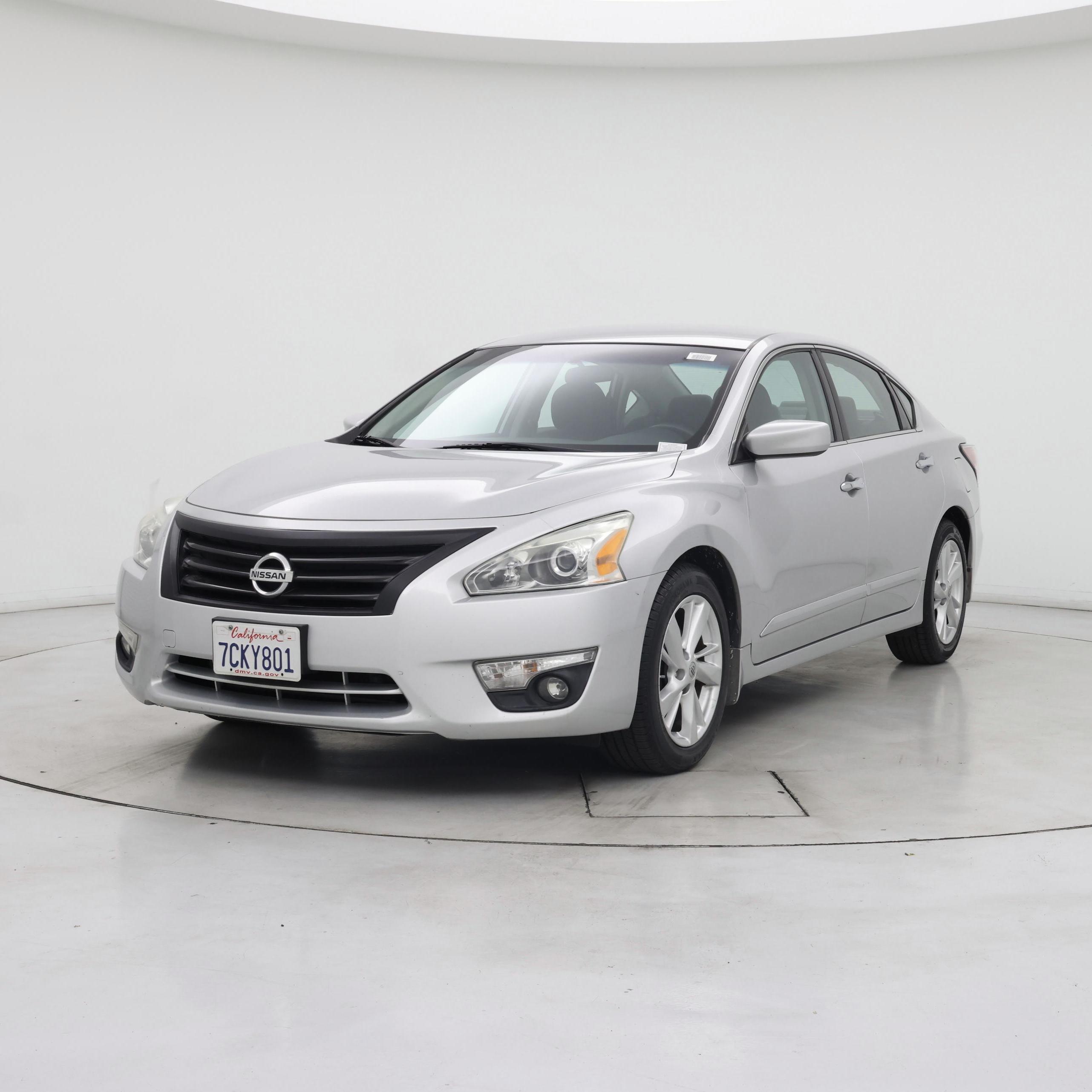 Thumbnail: 2014 Nissan Altima - 4