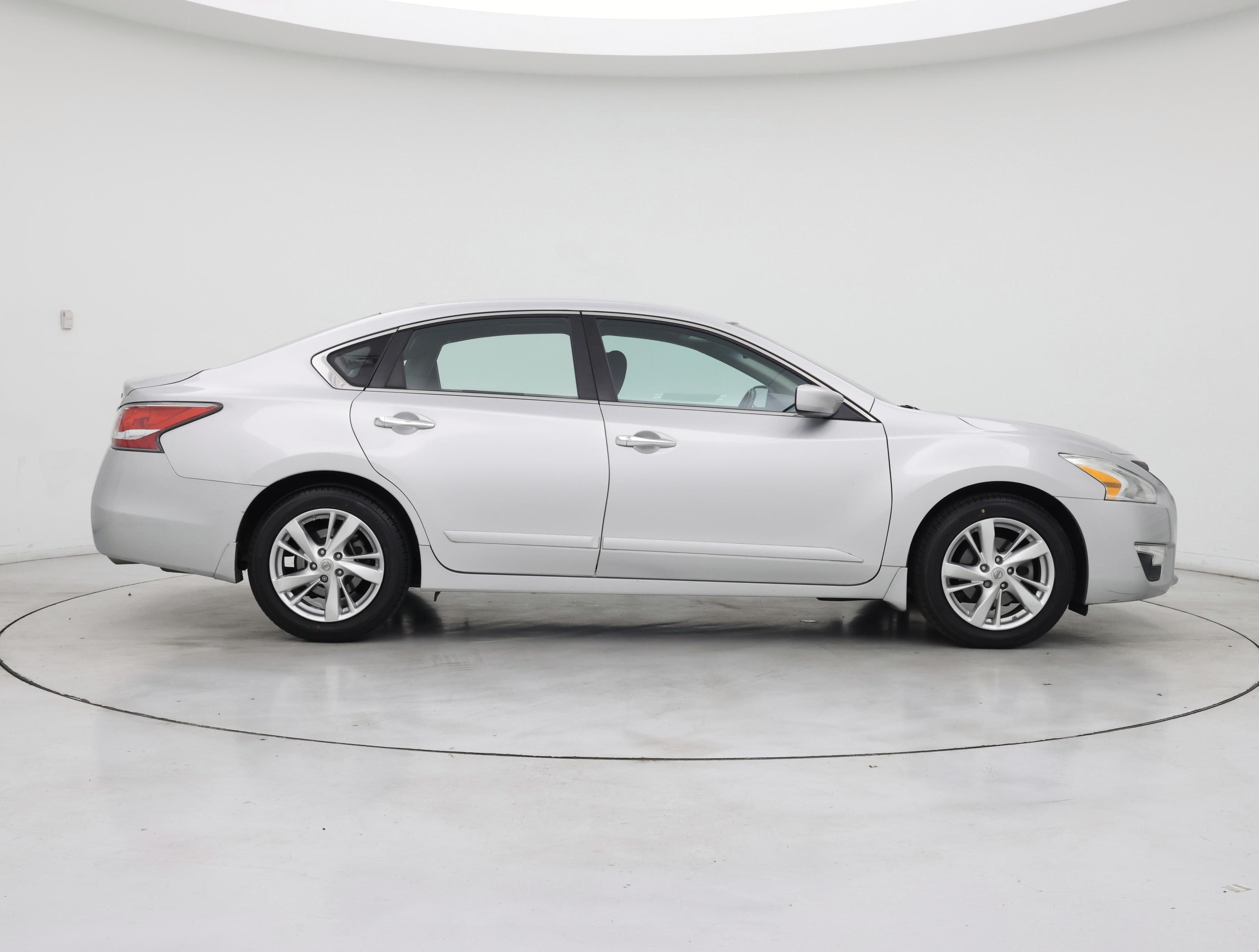 Thumbnail: 2014 Nissan Altima - 7