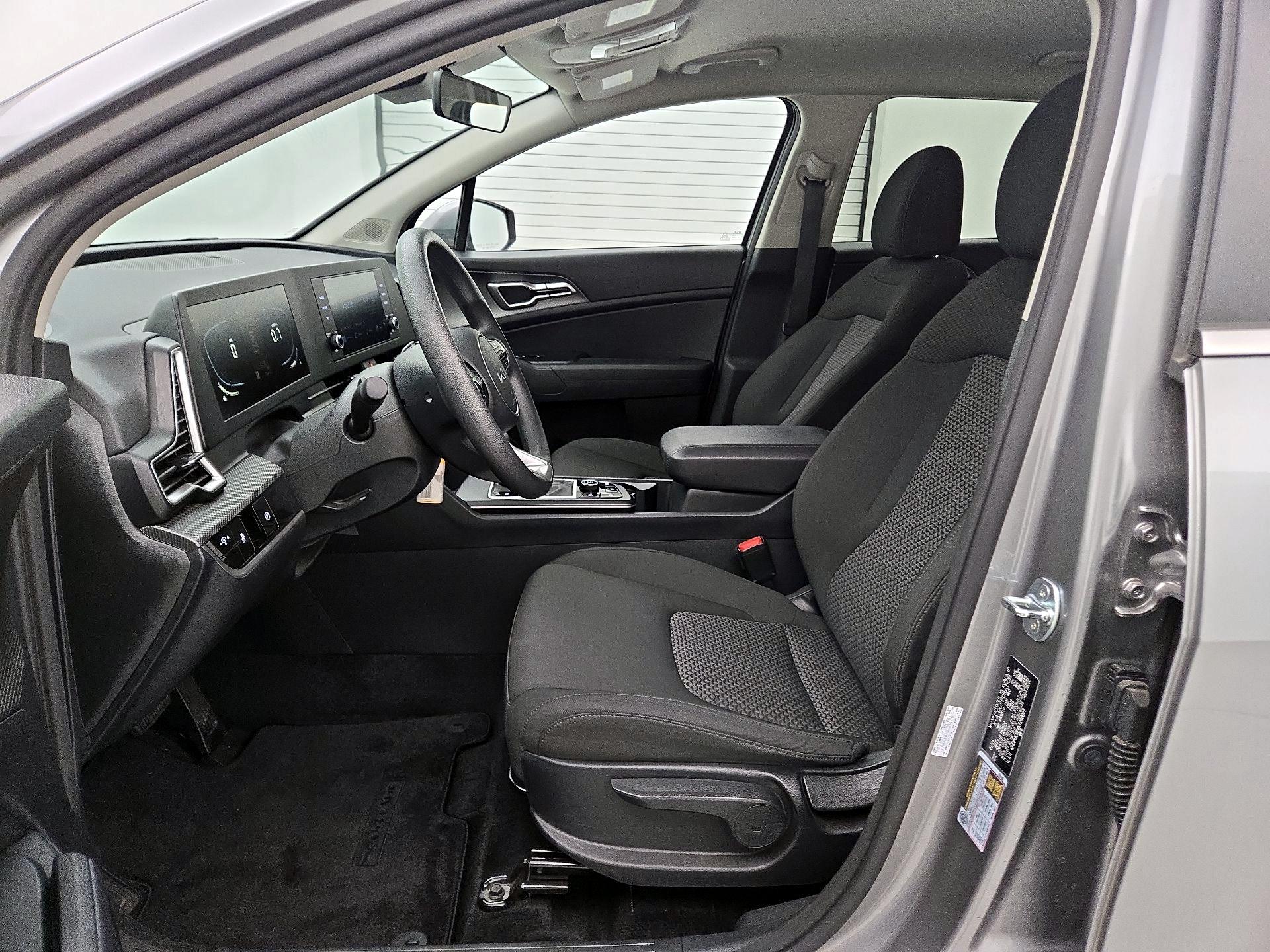 Thumbnail: 2024 Kia Sportage - 11