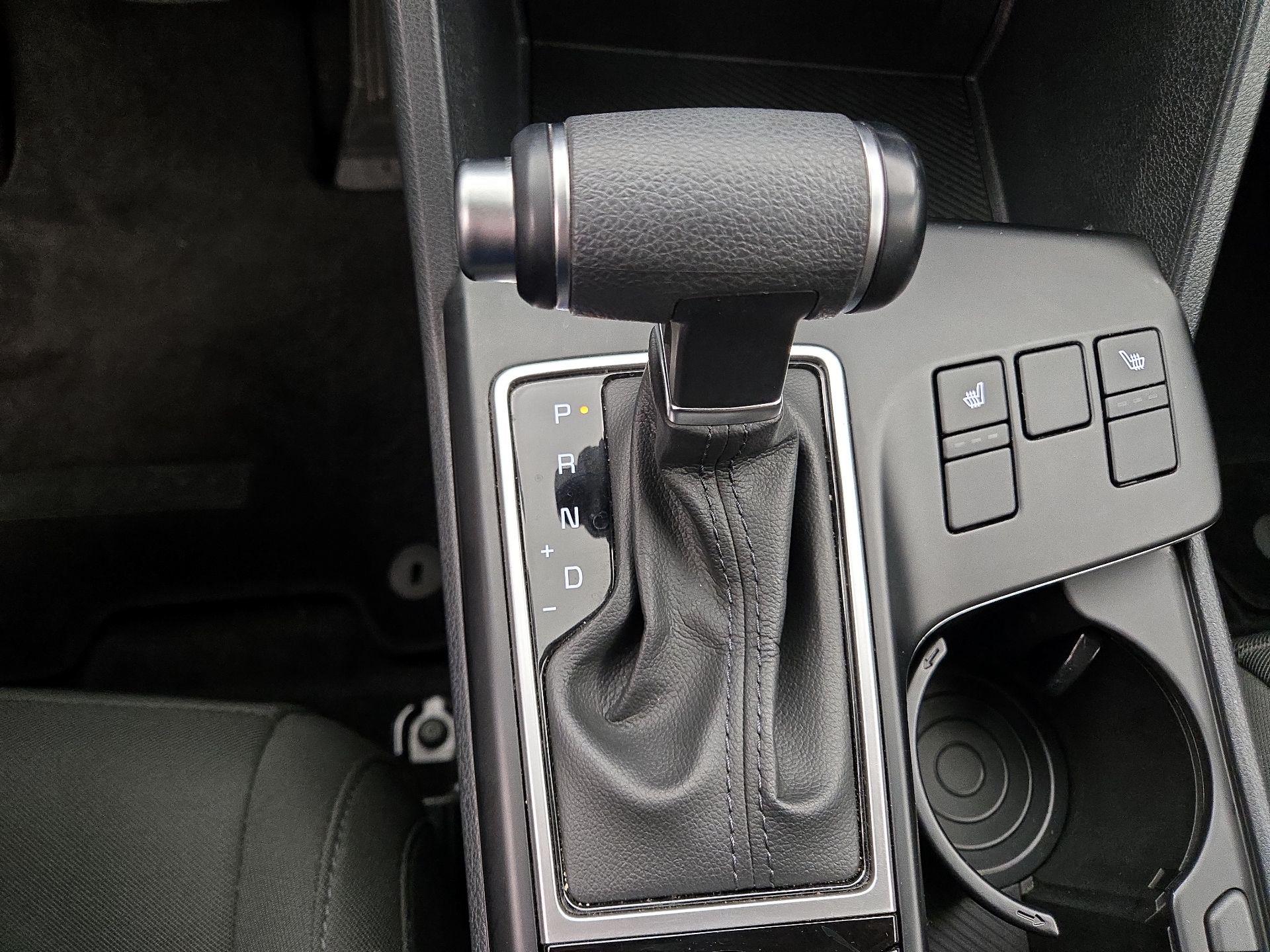 Thumbnail: 2024 Kia Sportage - 17