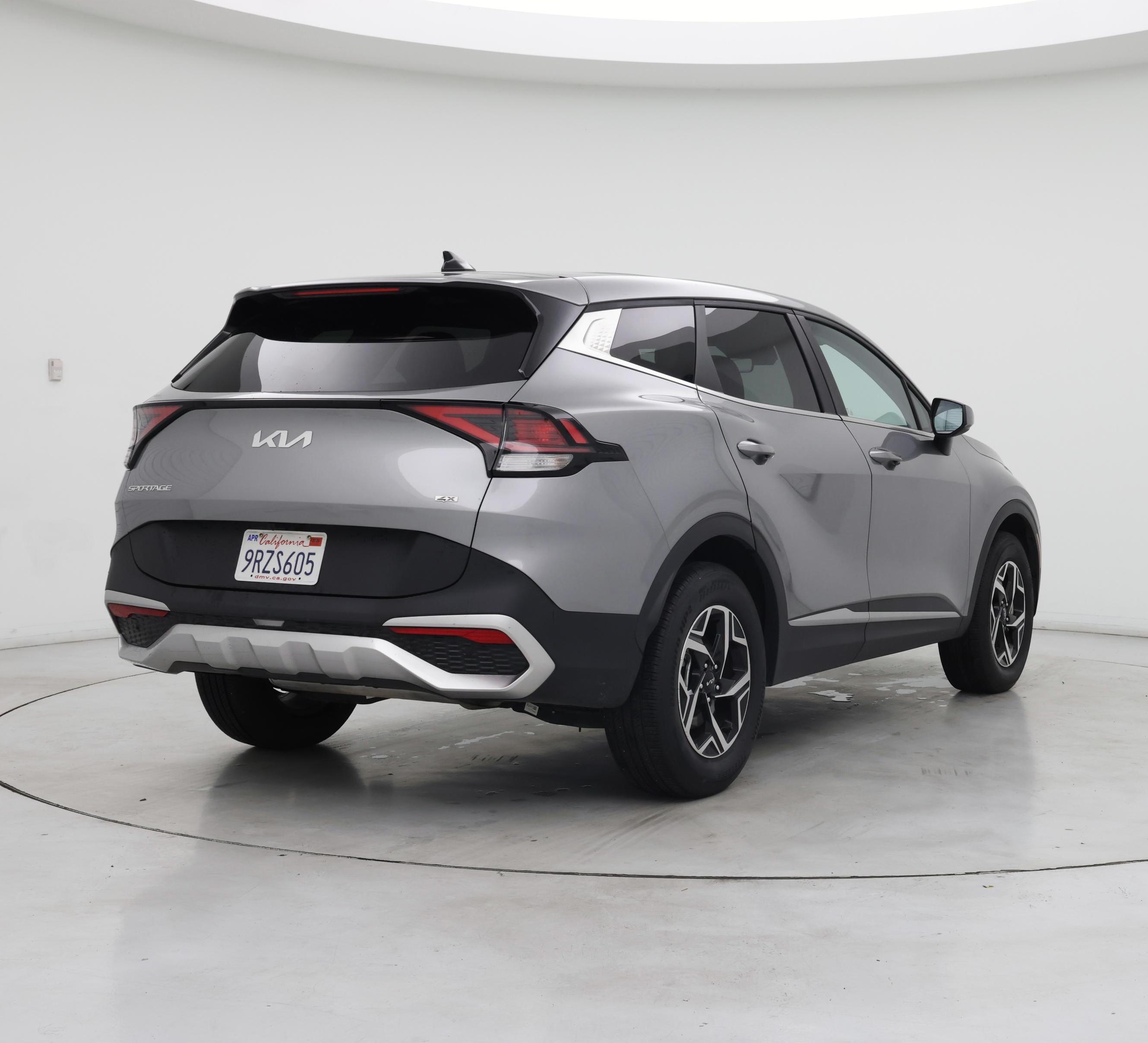 Thumbnail: 2024 Kia Sportage - 8