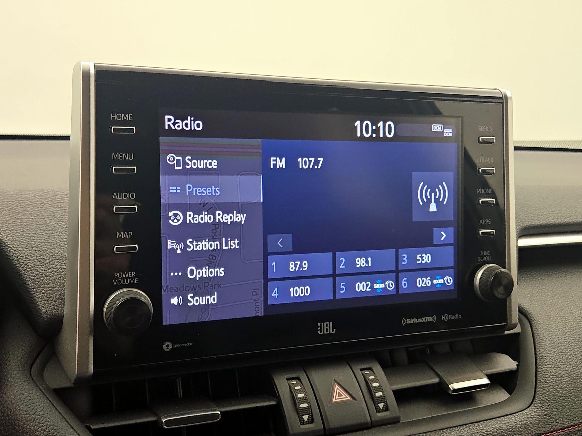 Thumbnail: 2021 Toyota RAV4 - 16