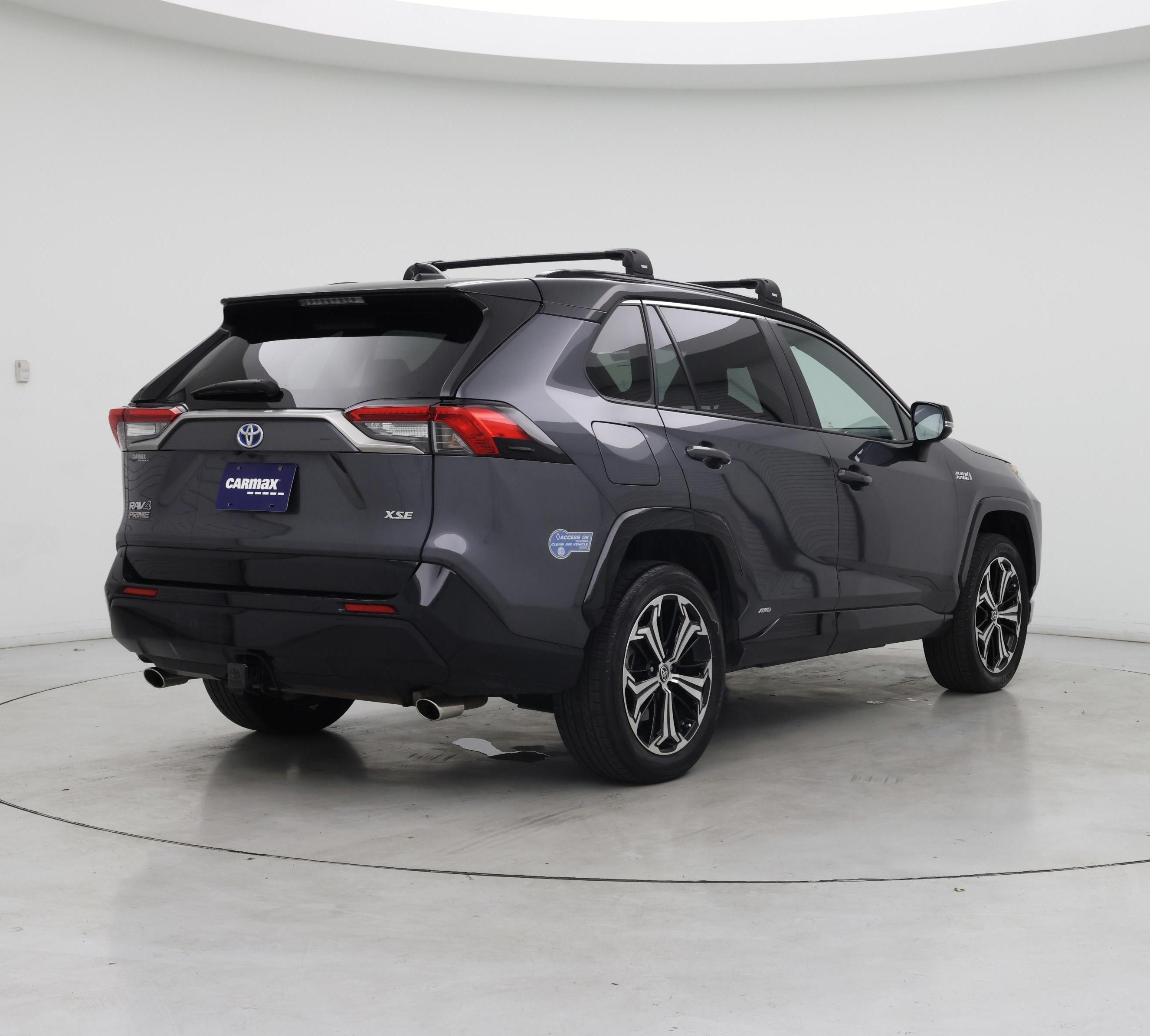 Thumbnail: 2021 Toyota RAV4 - 8
