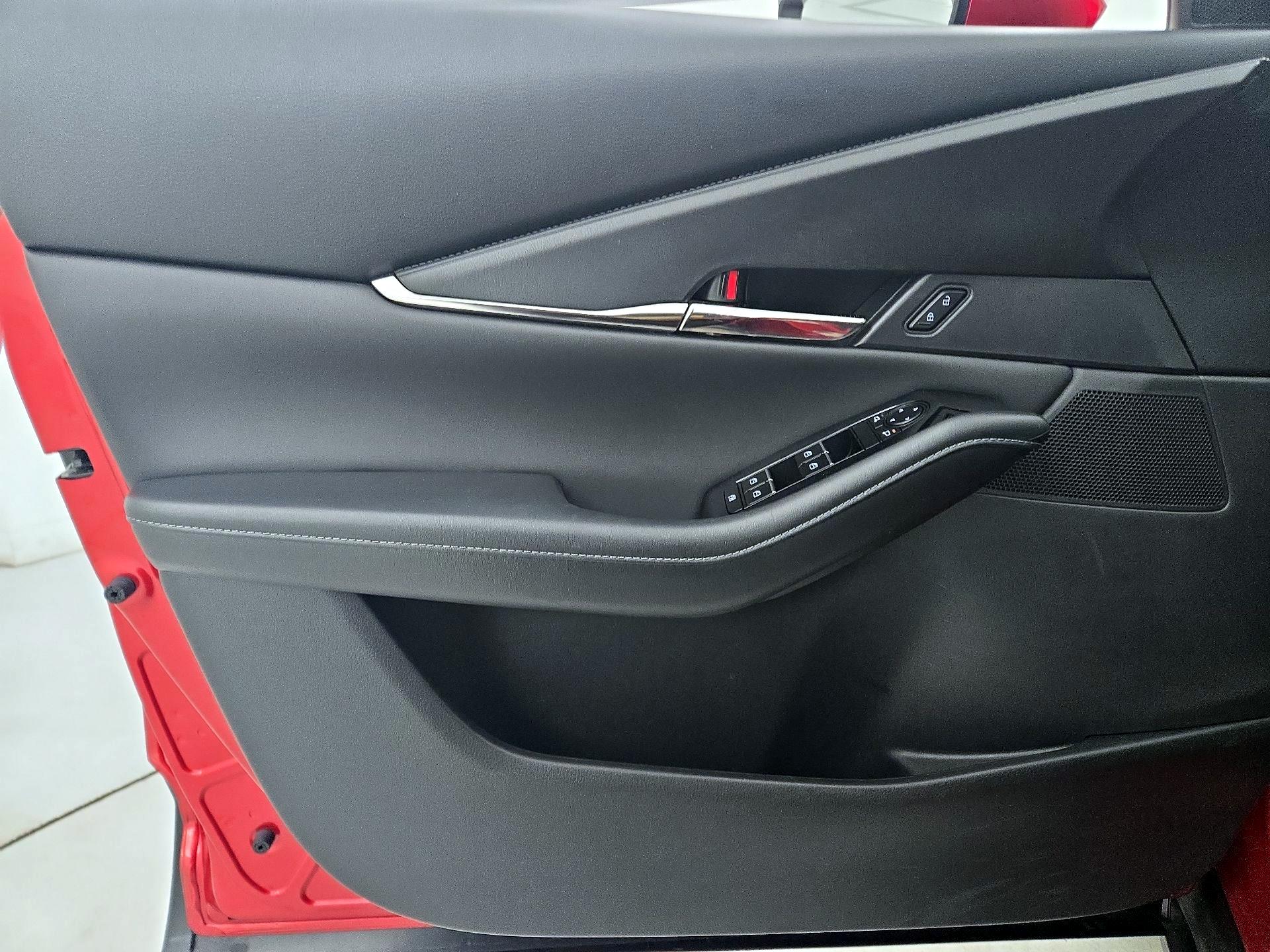 Thumbnail: 2023 Mazda CX-30 - 12