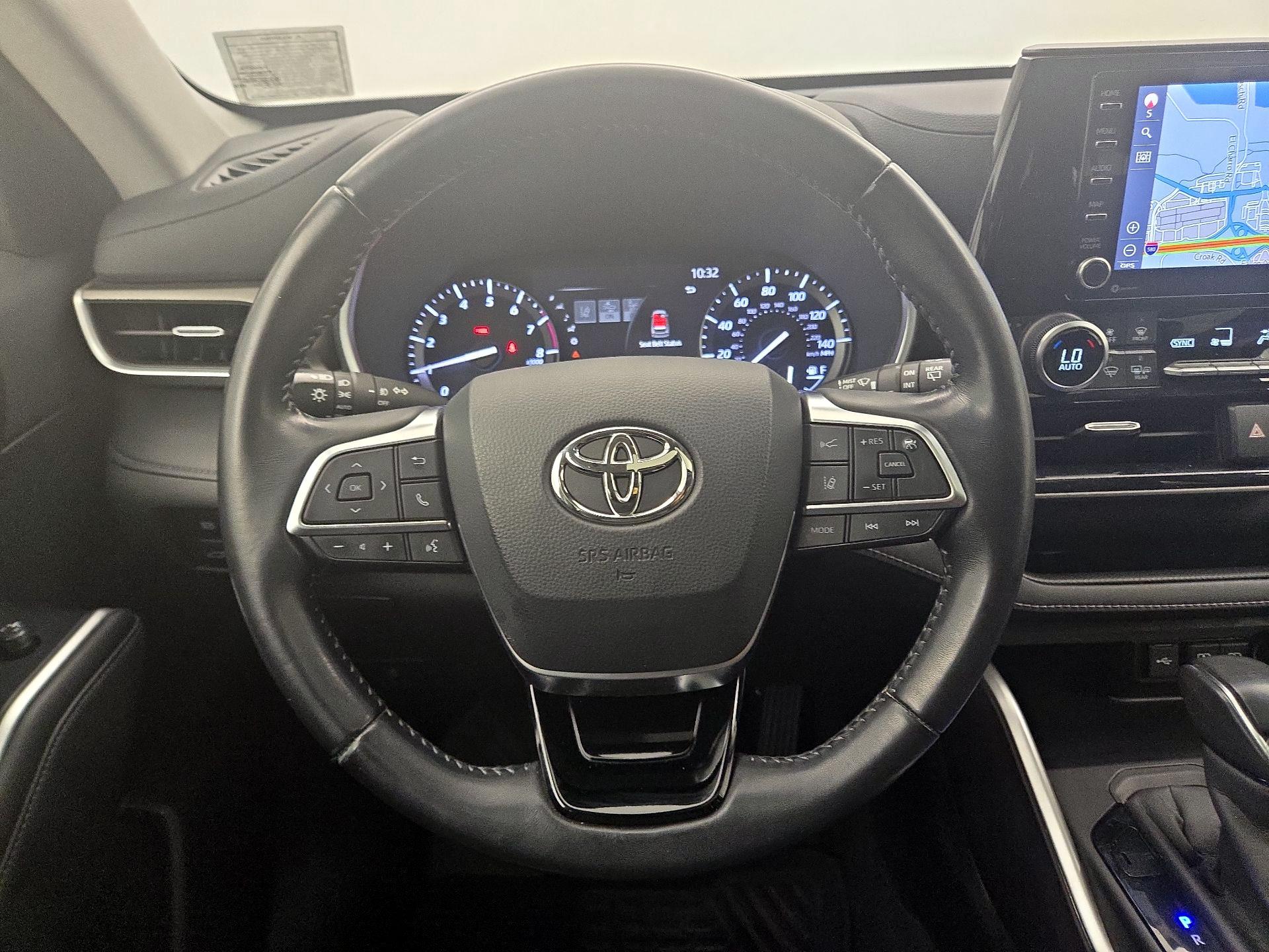 Thumbnail: 2020 Toyota Highlander - 10