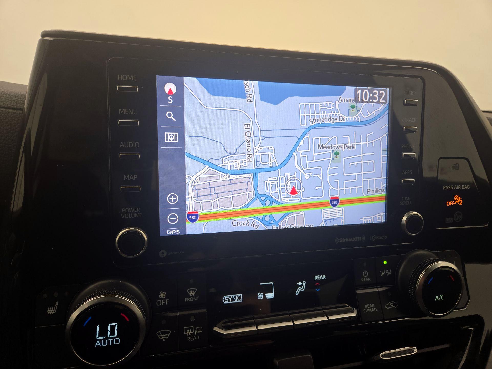 Thumbnail: 2020 Toyota Highlander - 14