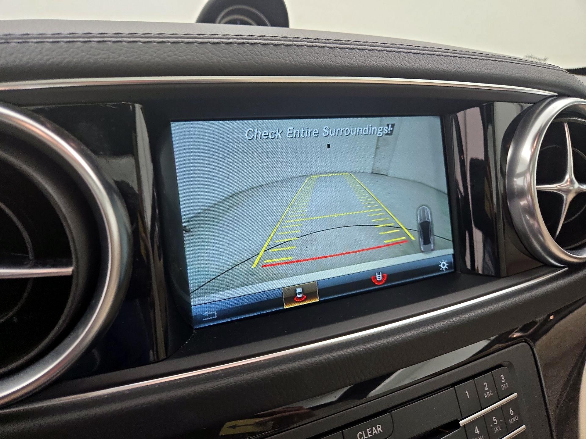 Thumbnail: 2017 Mercedes-Benz SL-Class - 15