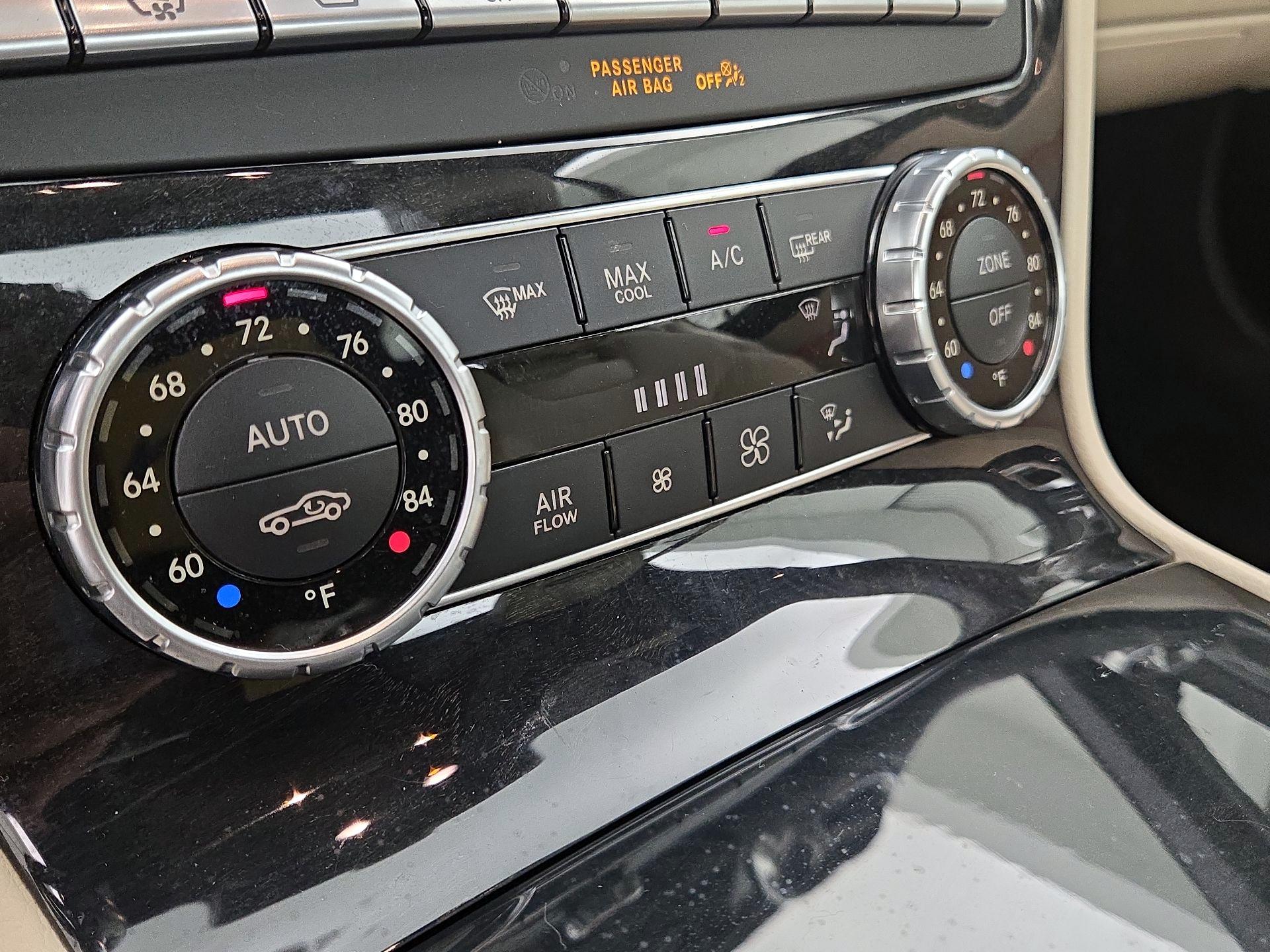 Thumbnail: 2017 Mercedes-Benz SL-Class - 17