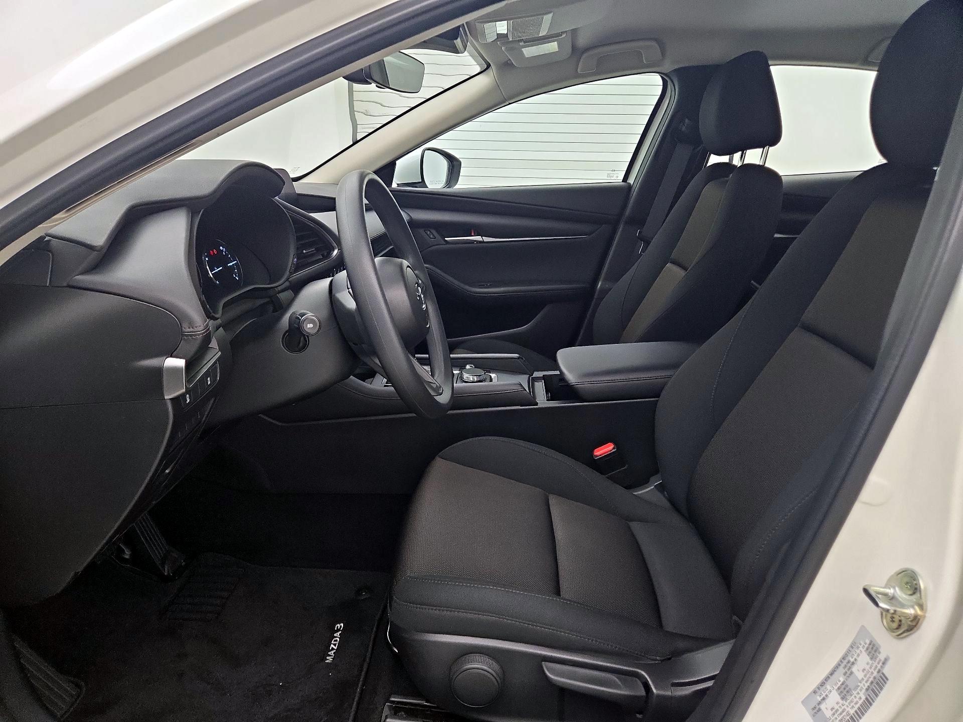 Thumbnail: 2022 Mazda Mazda3 - 11
