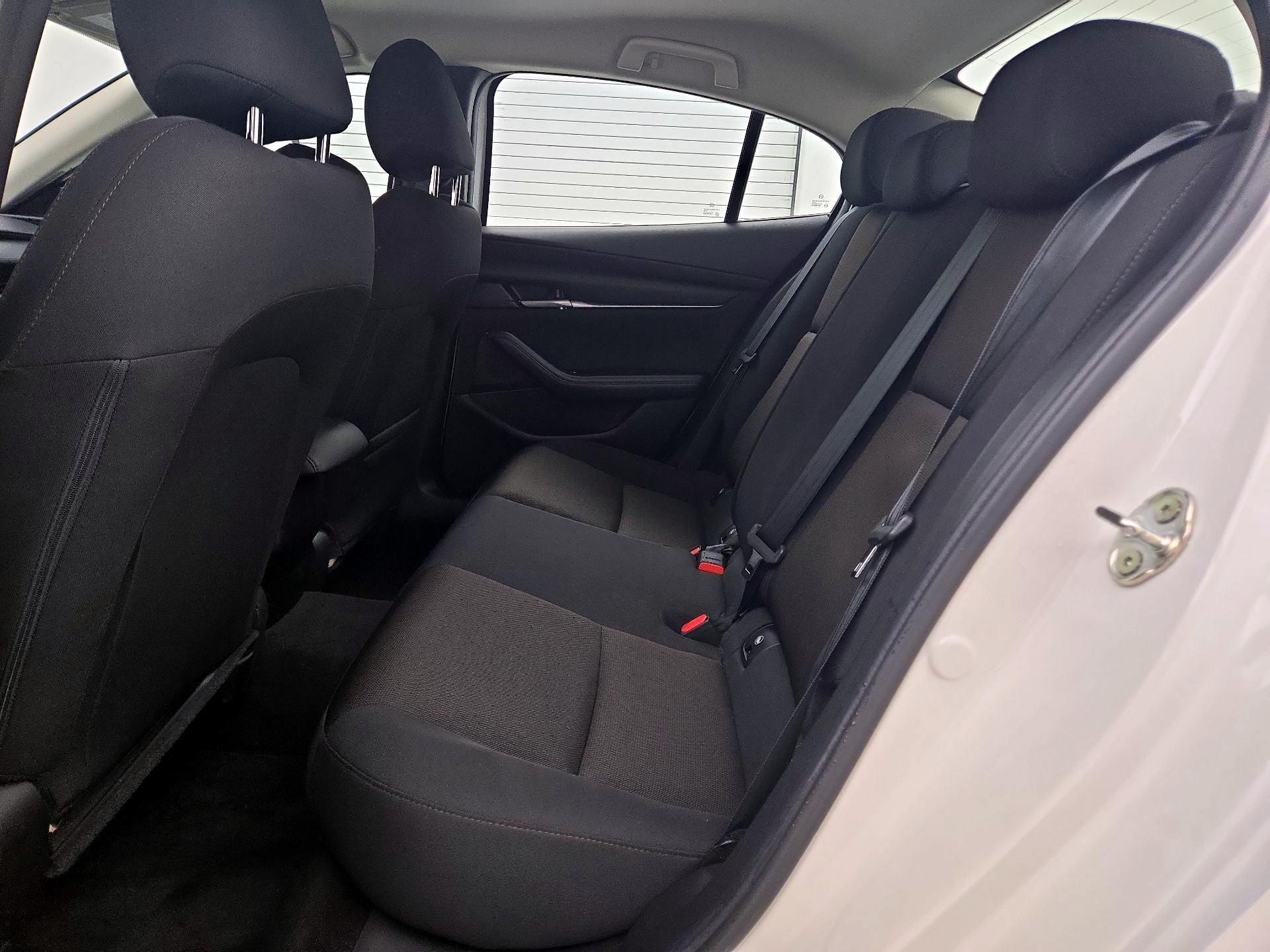 Thumbnail: 2022 Mazda Mazda3 - 18