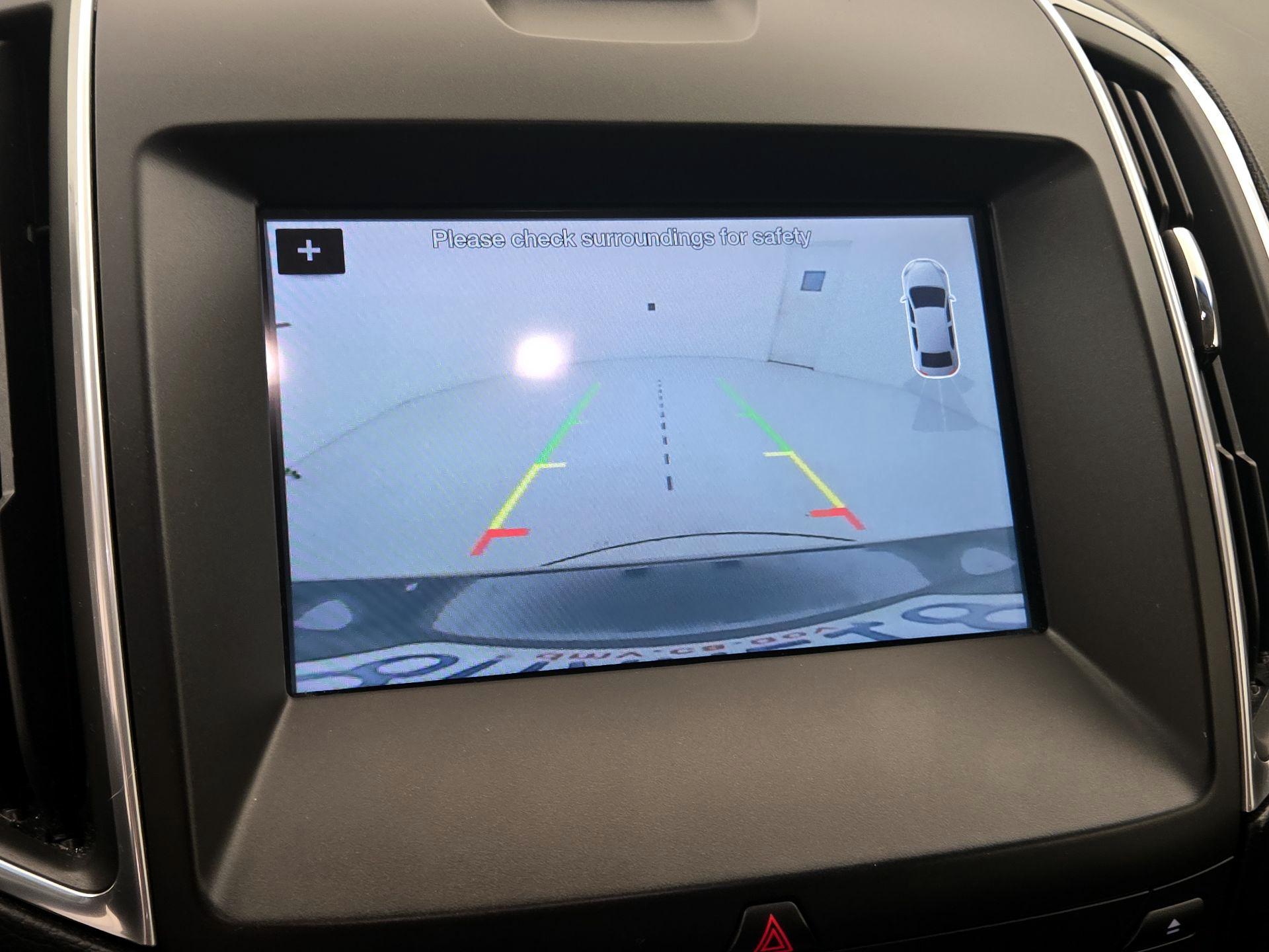 Thumbnail: 2017 Ford Edge - 14