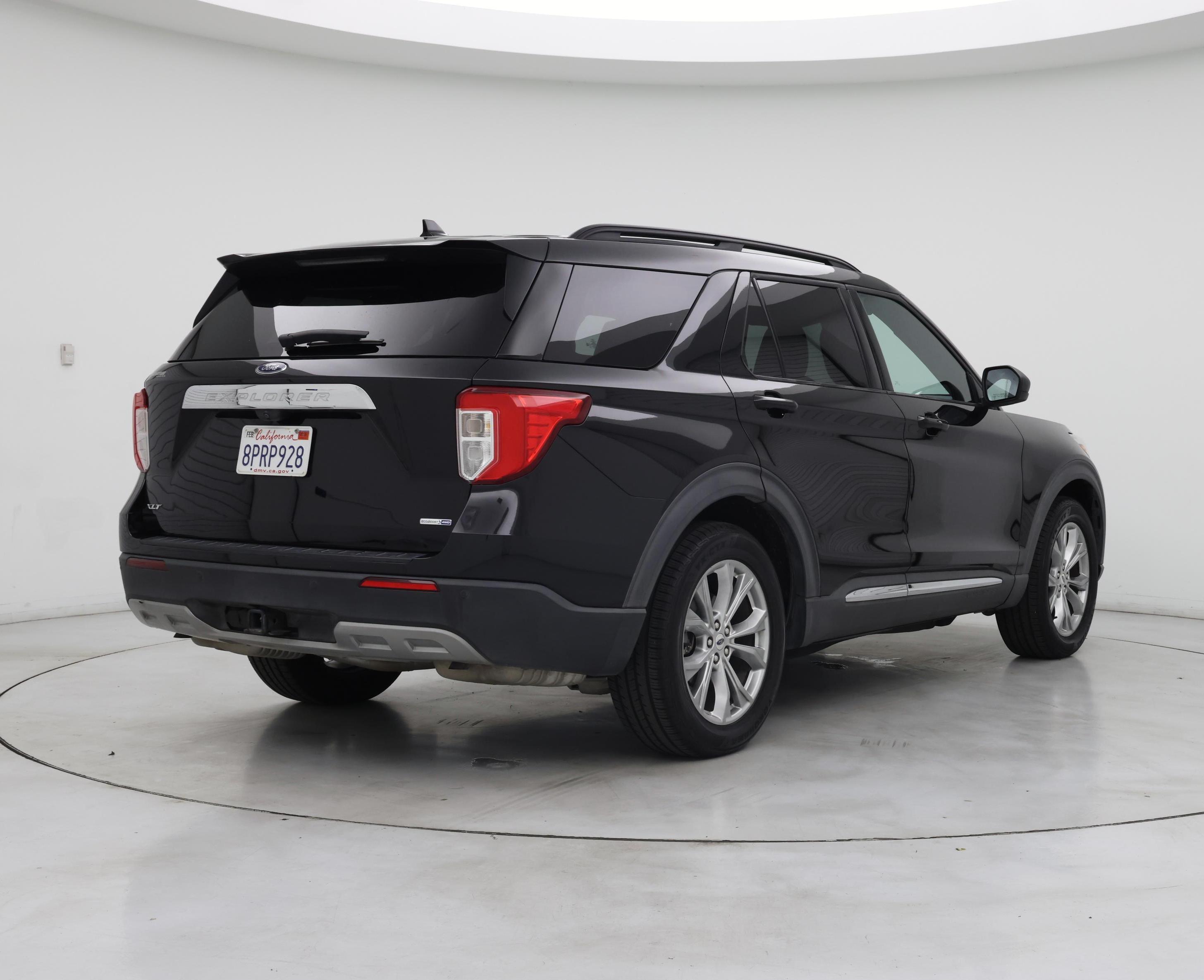 Thumbnail: 2020 Ford Explorer - 8