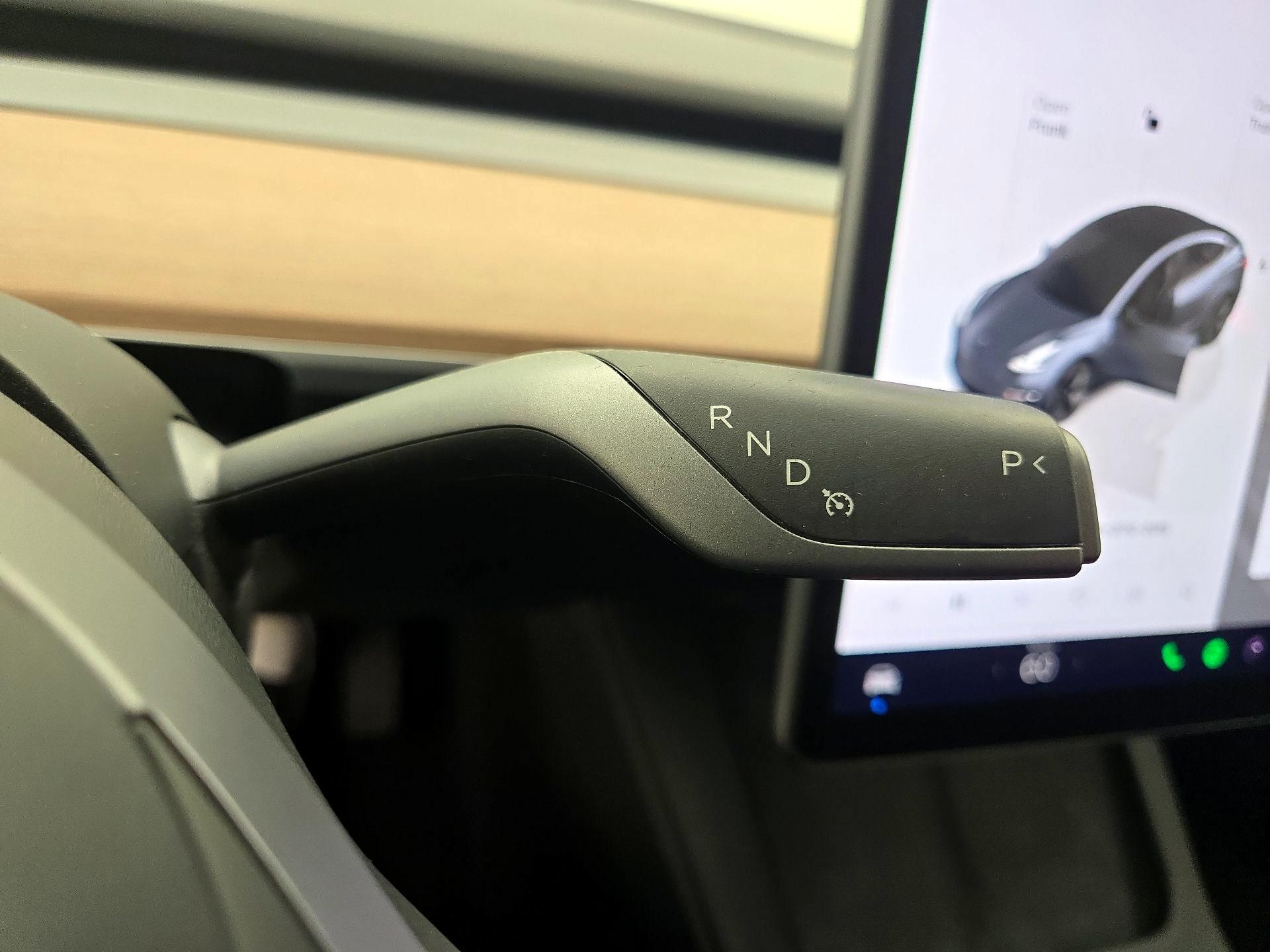 Thumbnail: 2023 Tesla Model 3 - 17