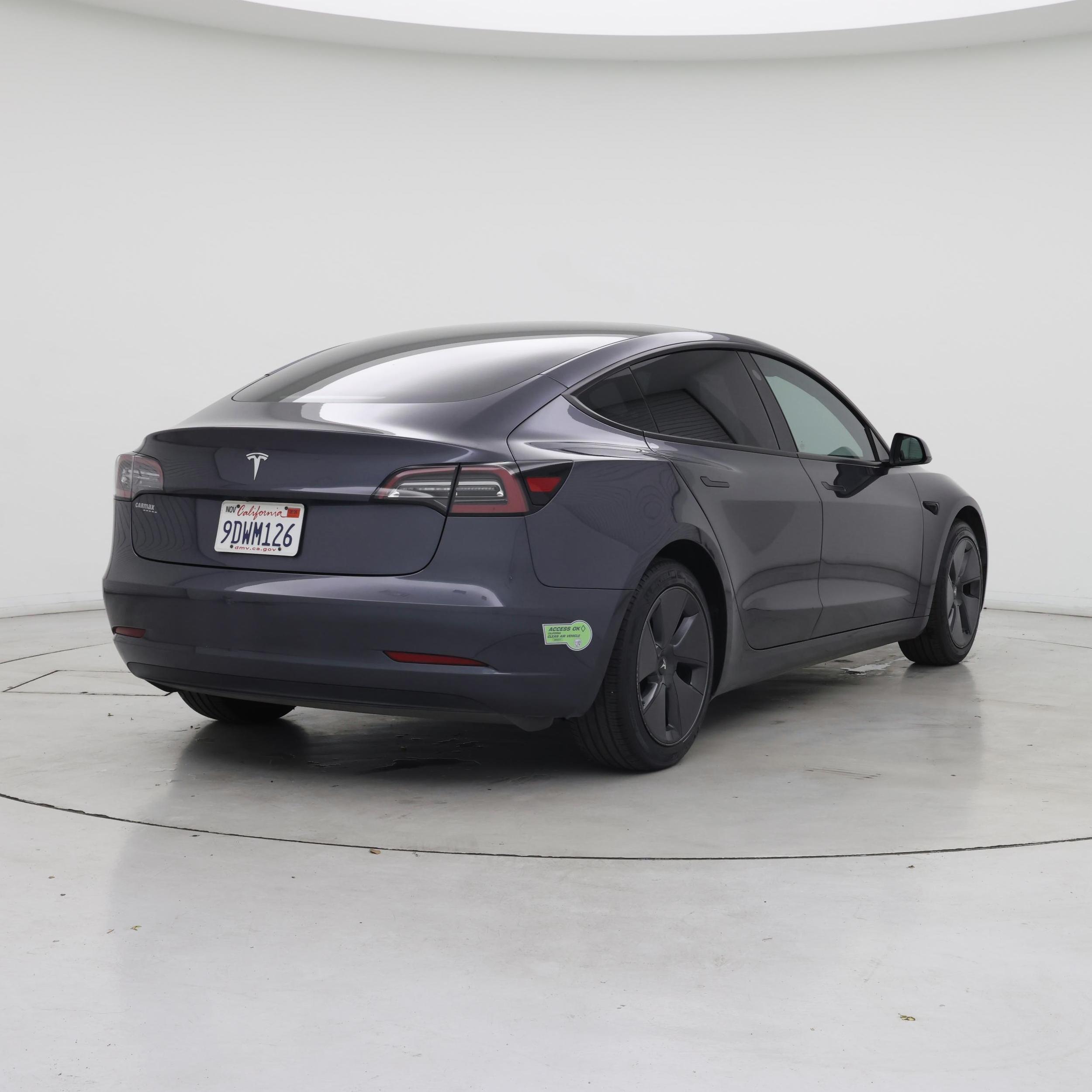 Thumbnail: 2023 Tesla Model 3 - 8