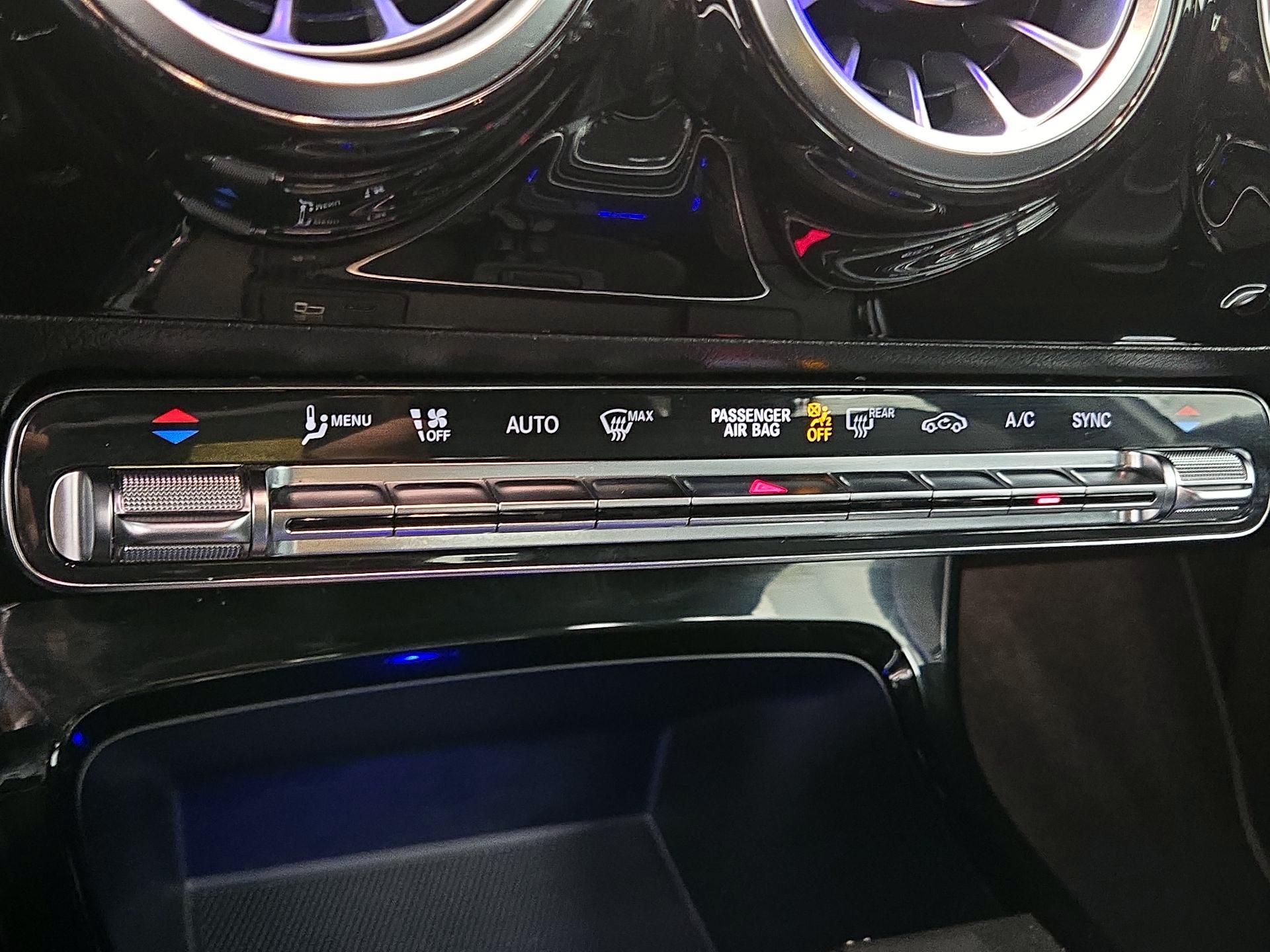 Thumbnail: 2020 Mercedes-Benz A-Class - 16