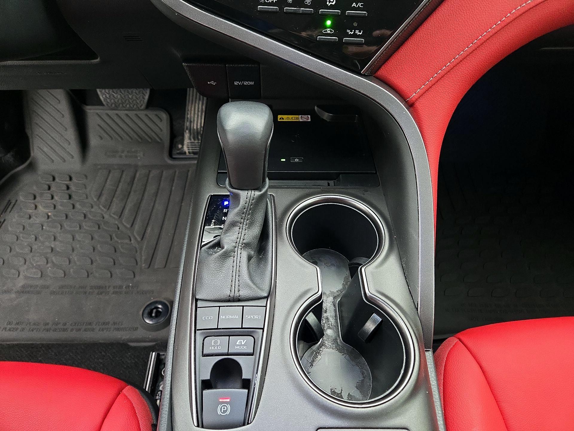 Thumbnail: 2024 Toyota Camry - 17