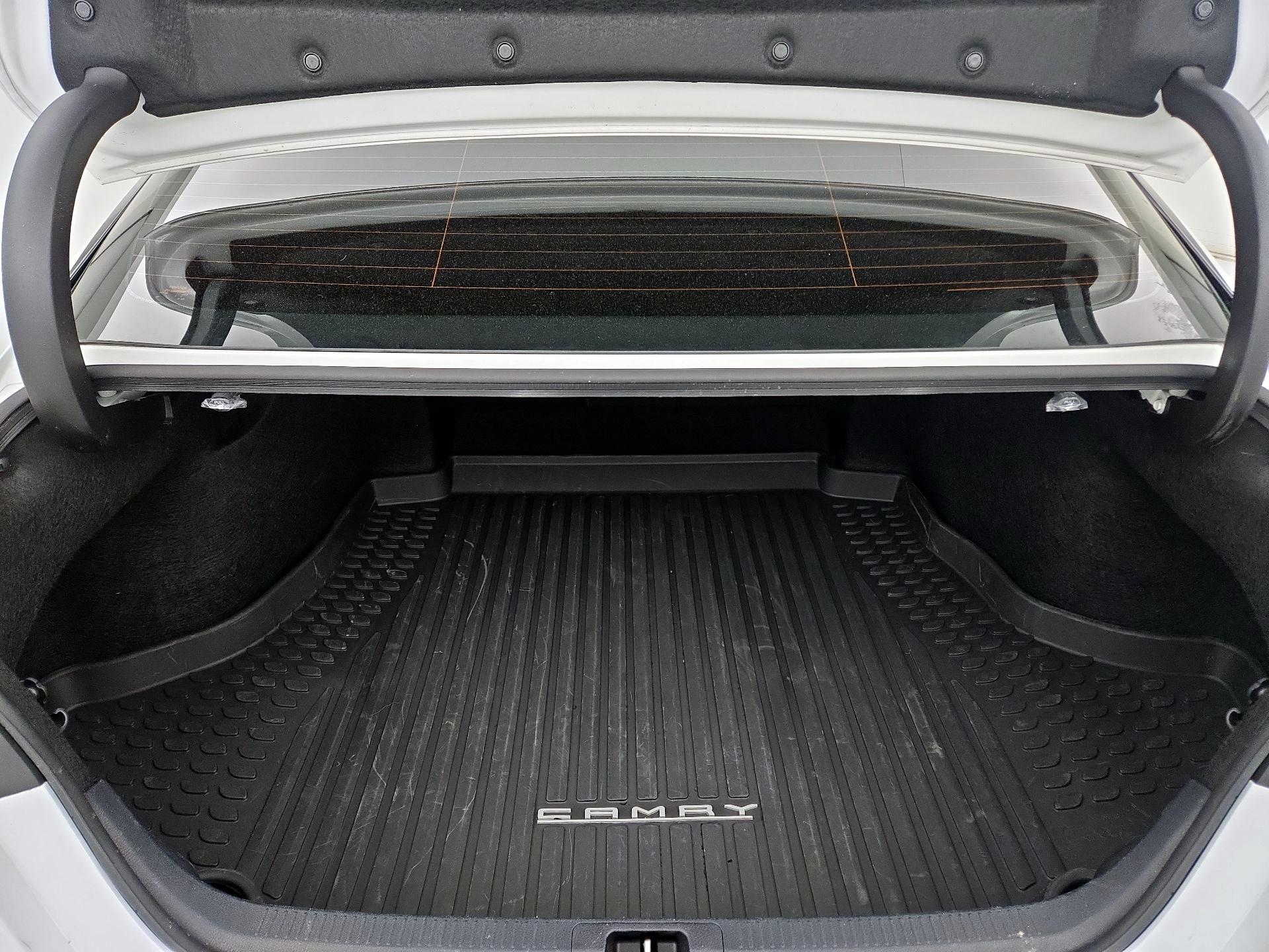 Thumbnail: 2024 Toyota Camry - 20