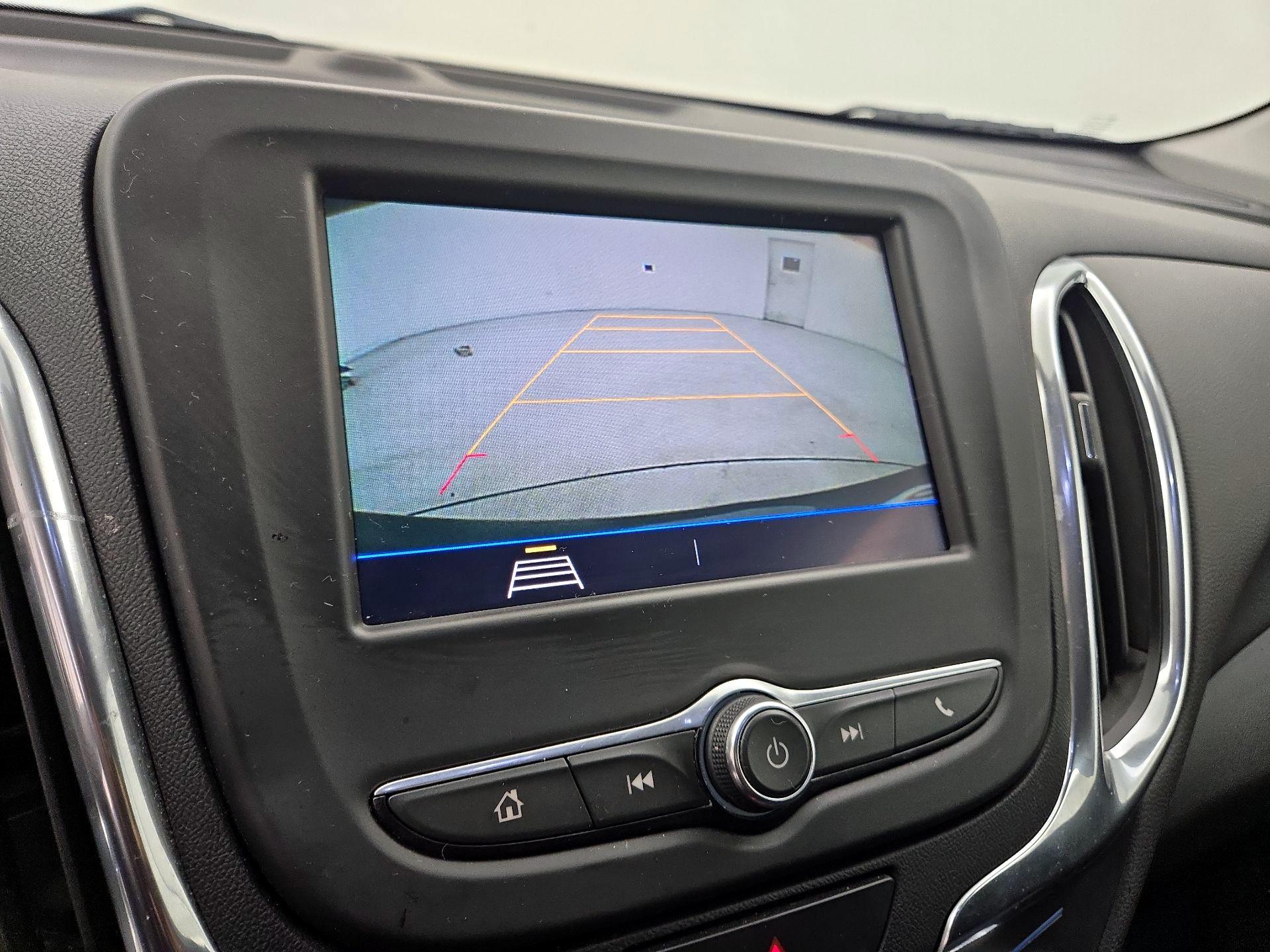 Thumbnail: 2021 Chevrolet Equinox - 14