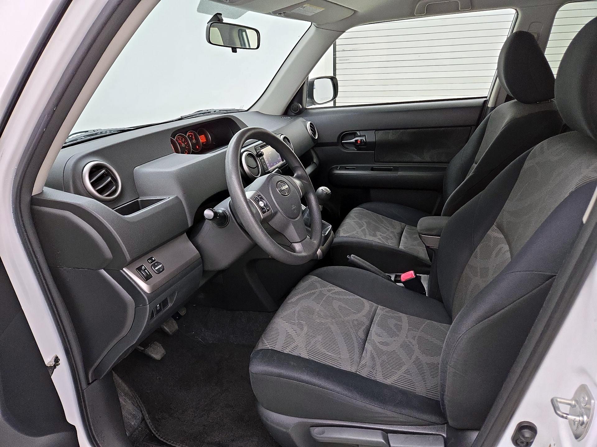 Thumbnail: 2015 Scion xB - 11