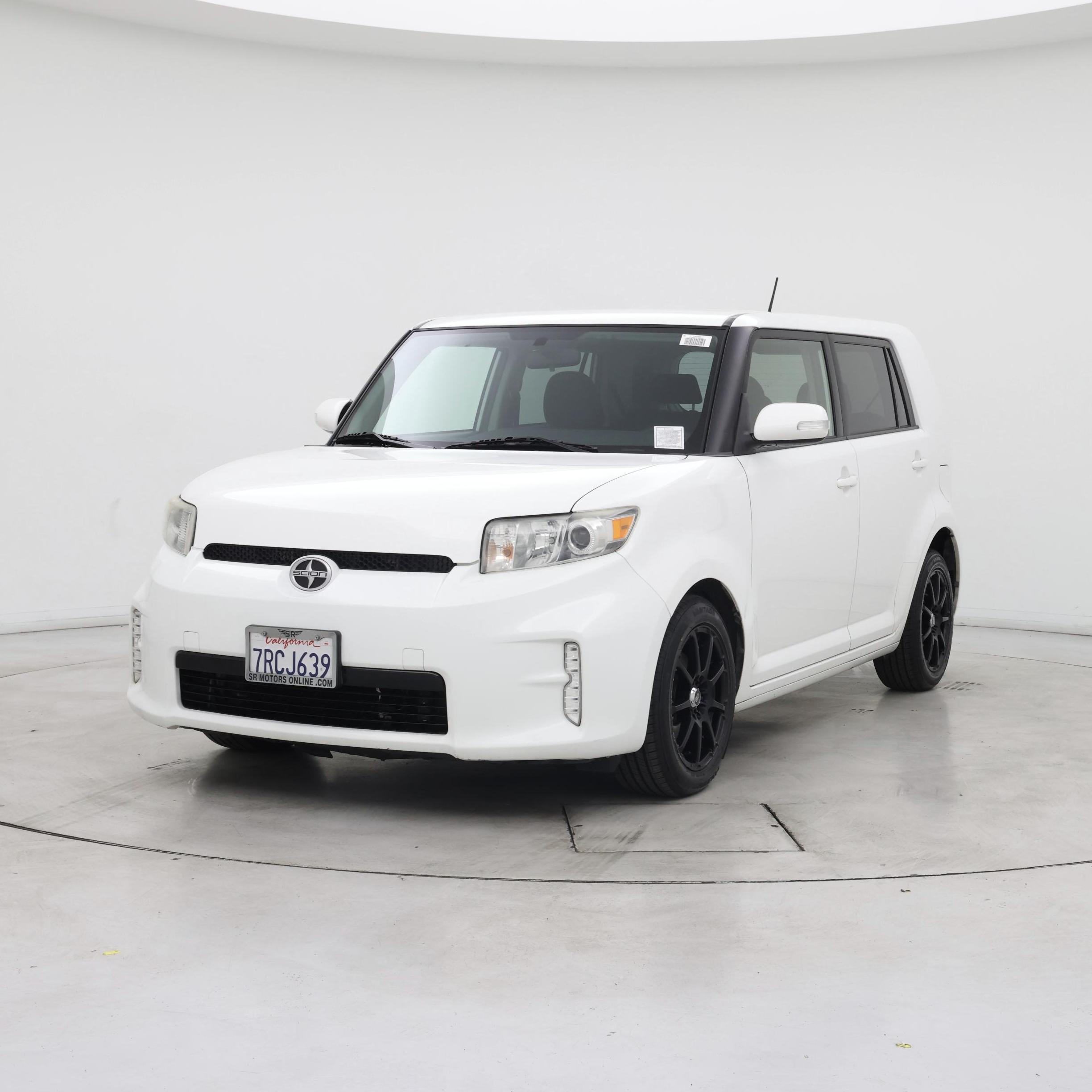 Thumbnail: 2015 Scion xB - 4