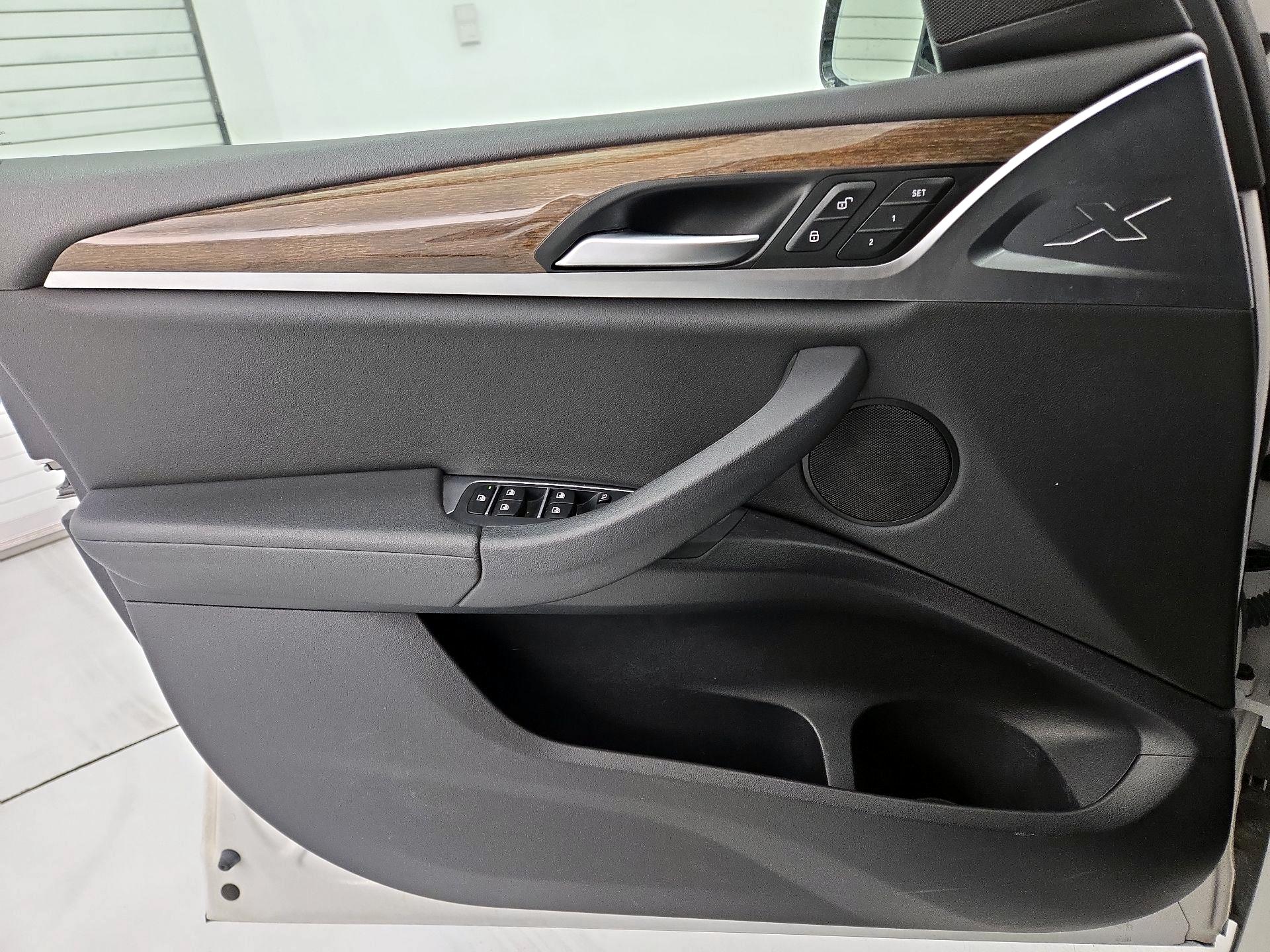 Thumbnail: 2019 BMW X3 - 12