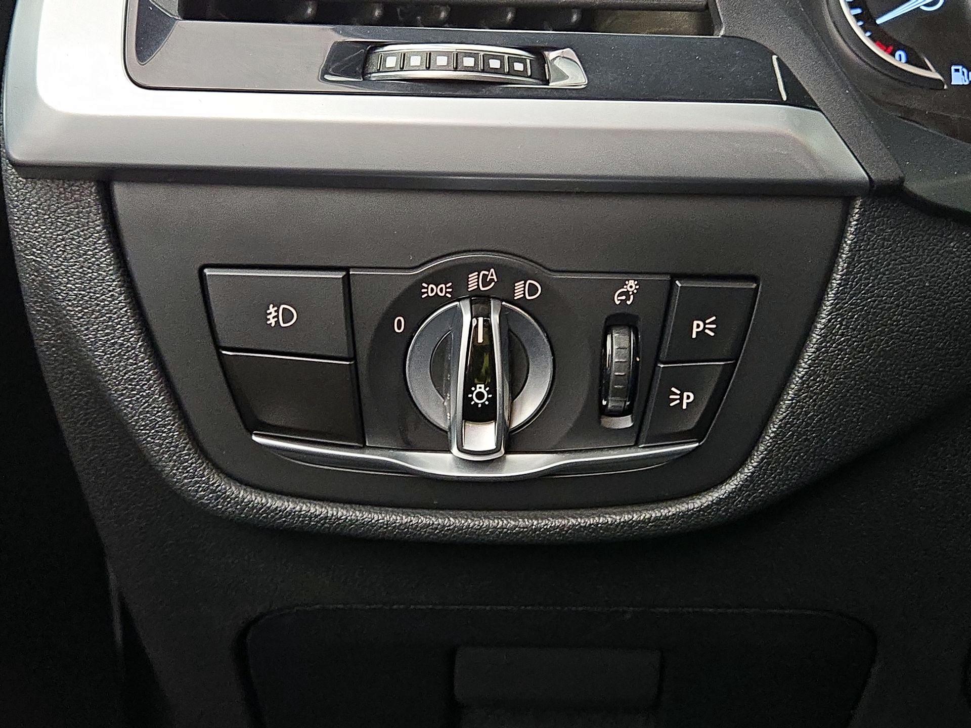 Thumbnail: 2019 BMW X3 - 13