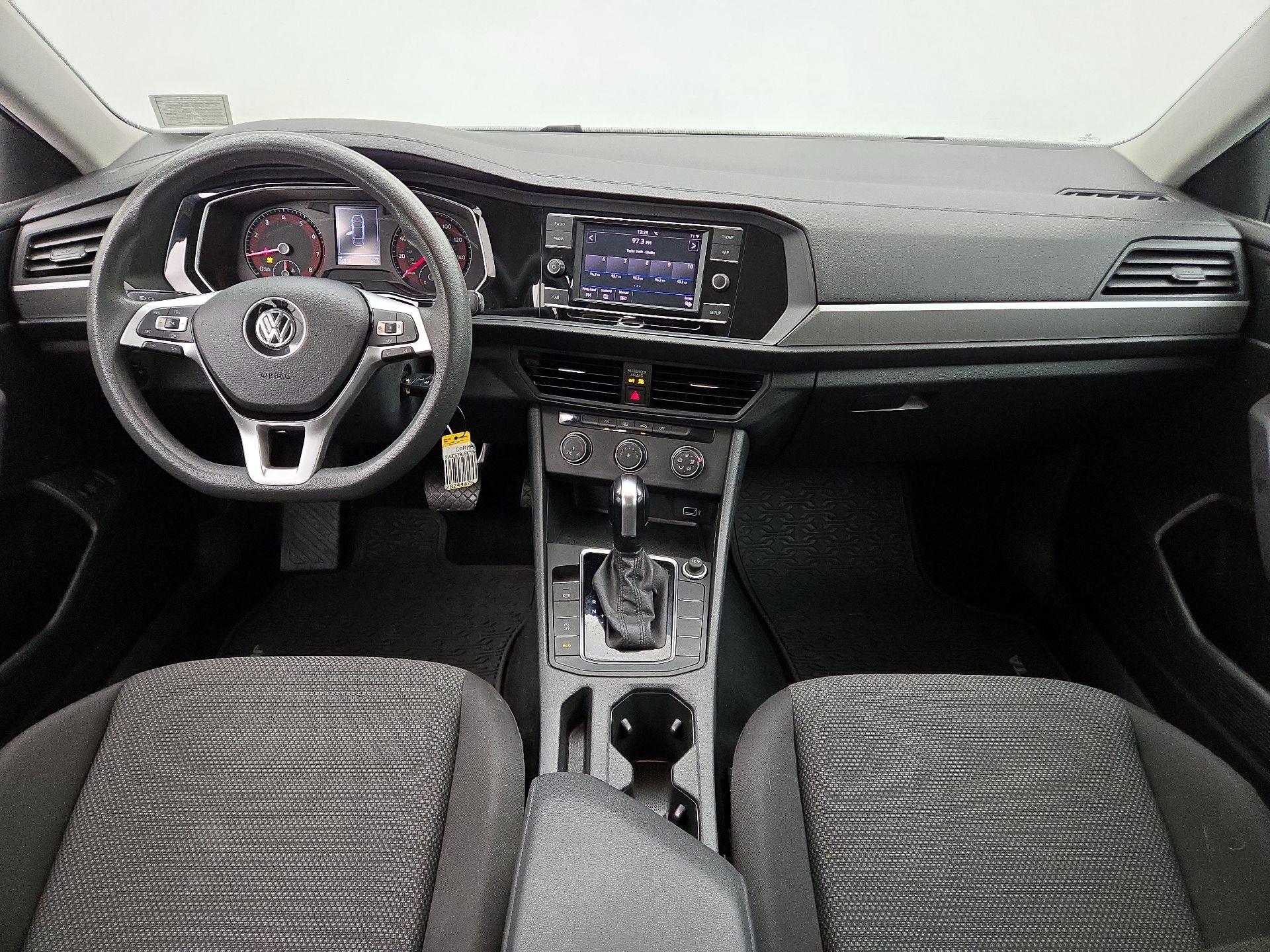 Thumbnail: 2019 Volkswagen Jetta - 9