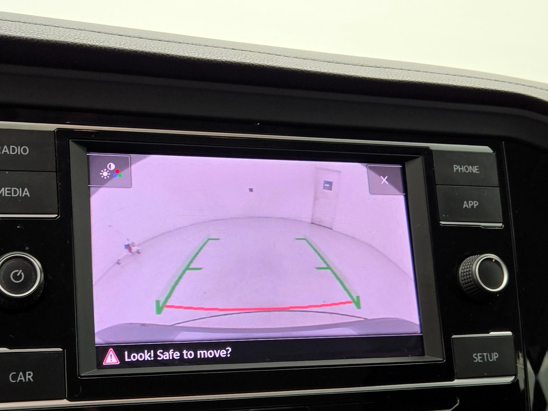 Thumbnail: 2019 Volkswagen Jetta - 14
