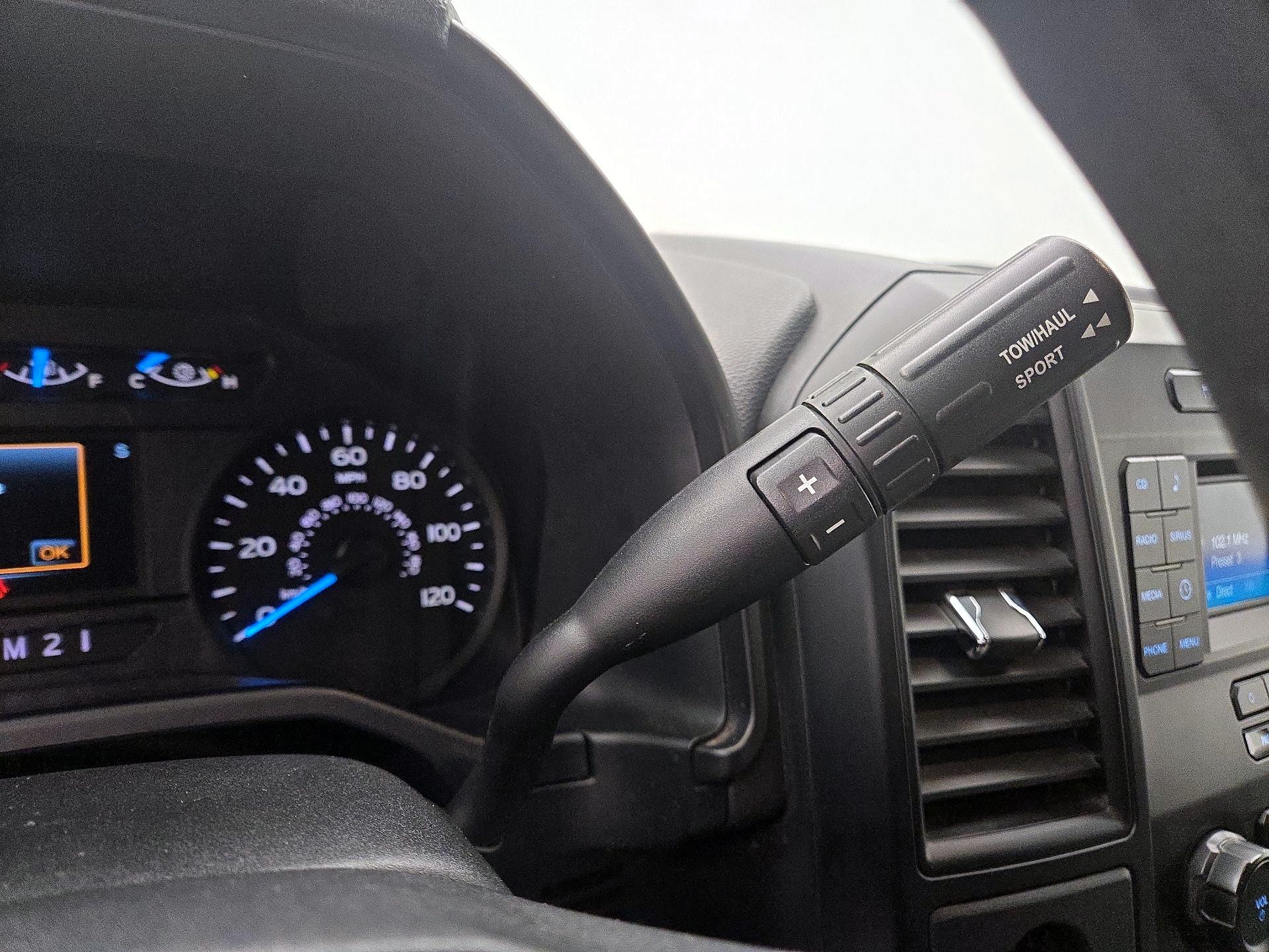 Thumbnail: 2015 Ford F-150 - 17