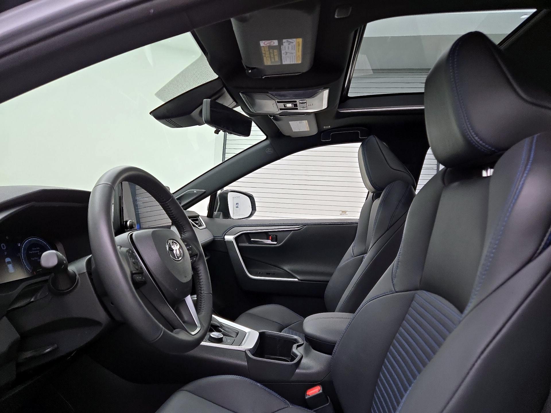 Thumbnail: 2024 Toyota RAV4 - 19