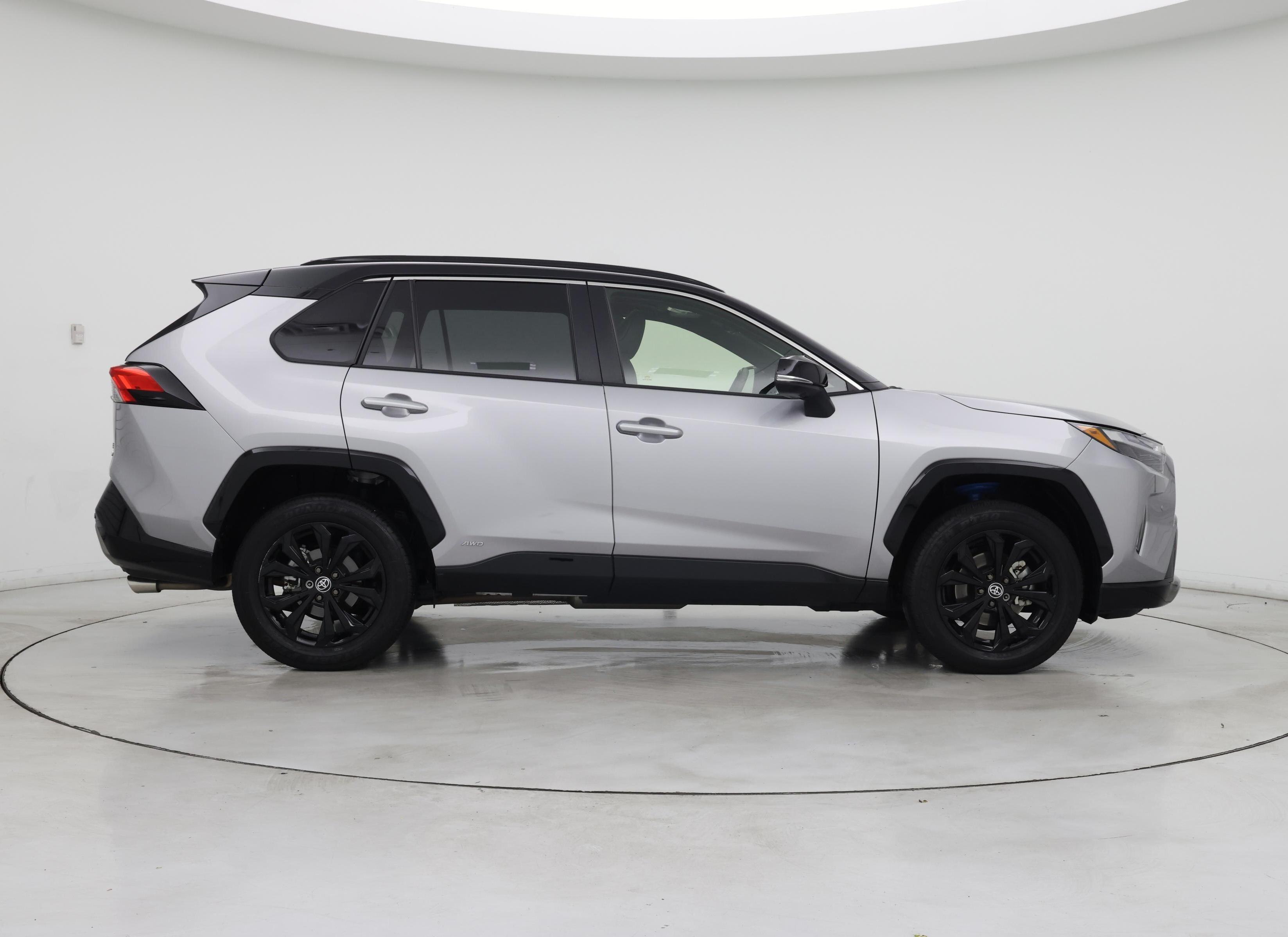 Thumbnail: 2024 Toyota RAV4 - 7