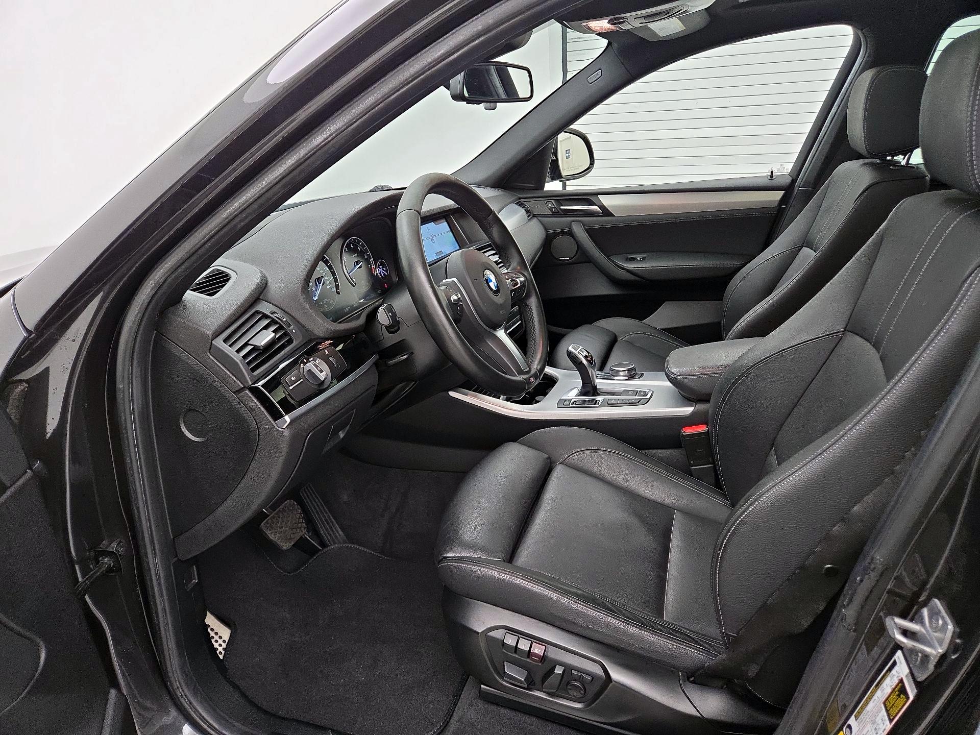 Thumbnail: 2017 BMW X4 - 11