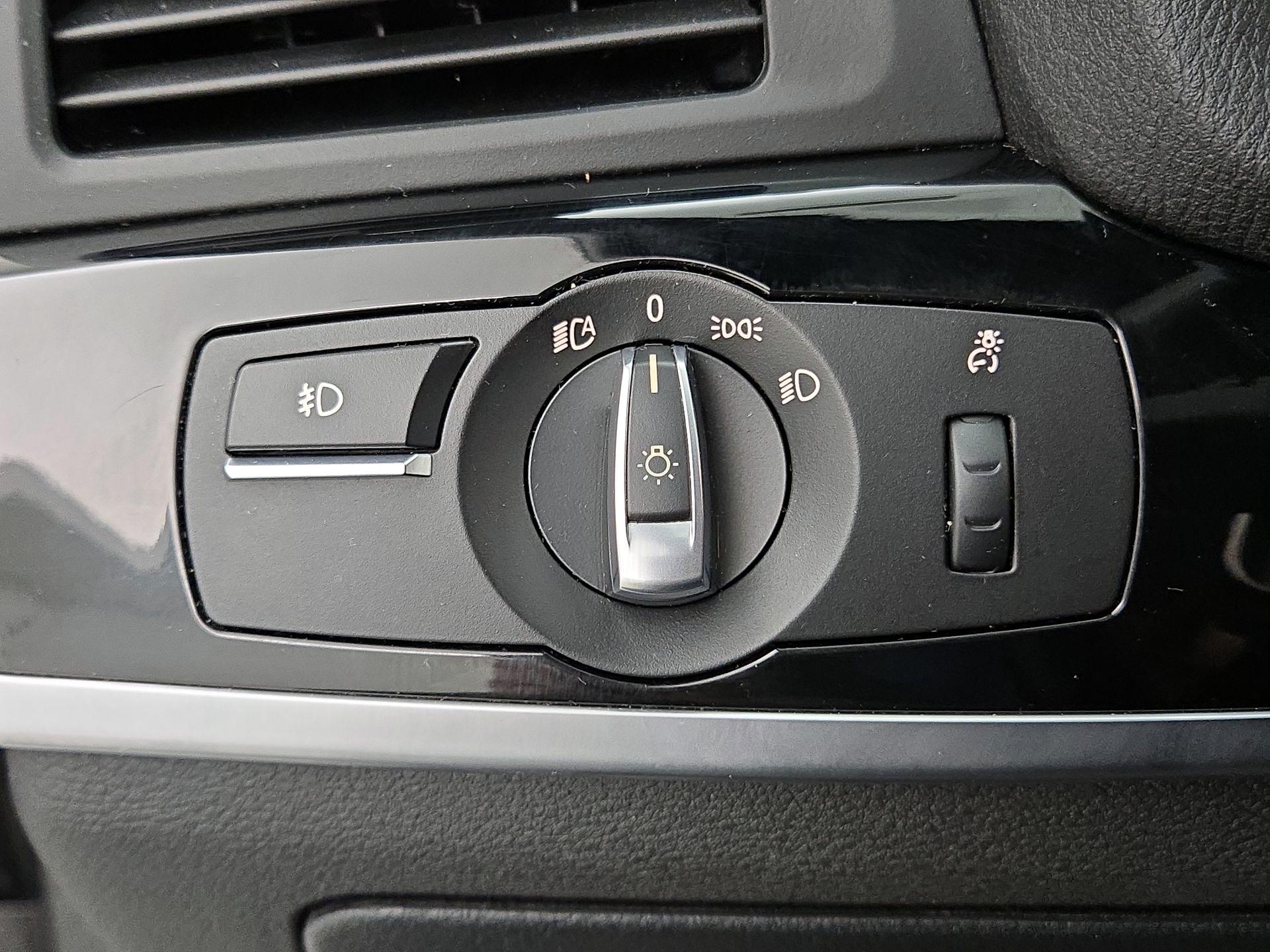 Thumbnail: 2017 BMW X4 - 13