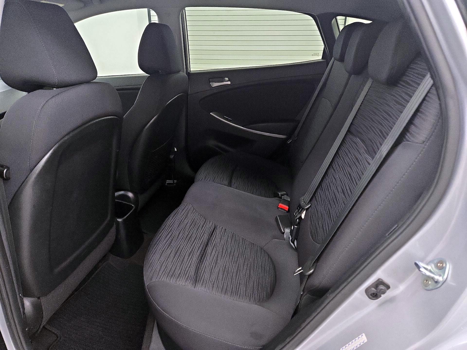 Thumbnail: 2017 Hyundai Accent - 18