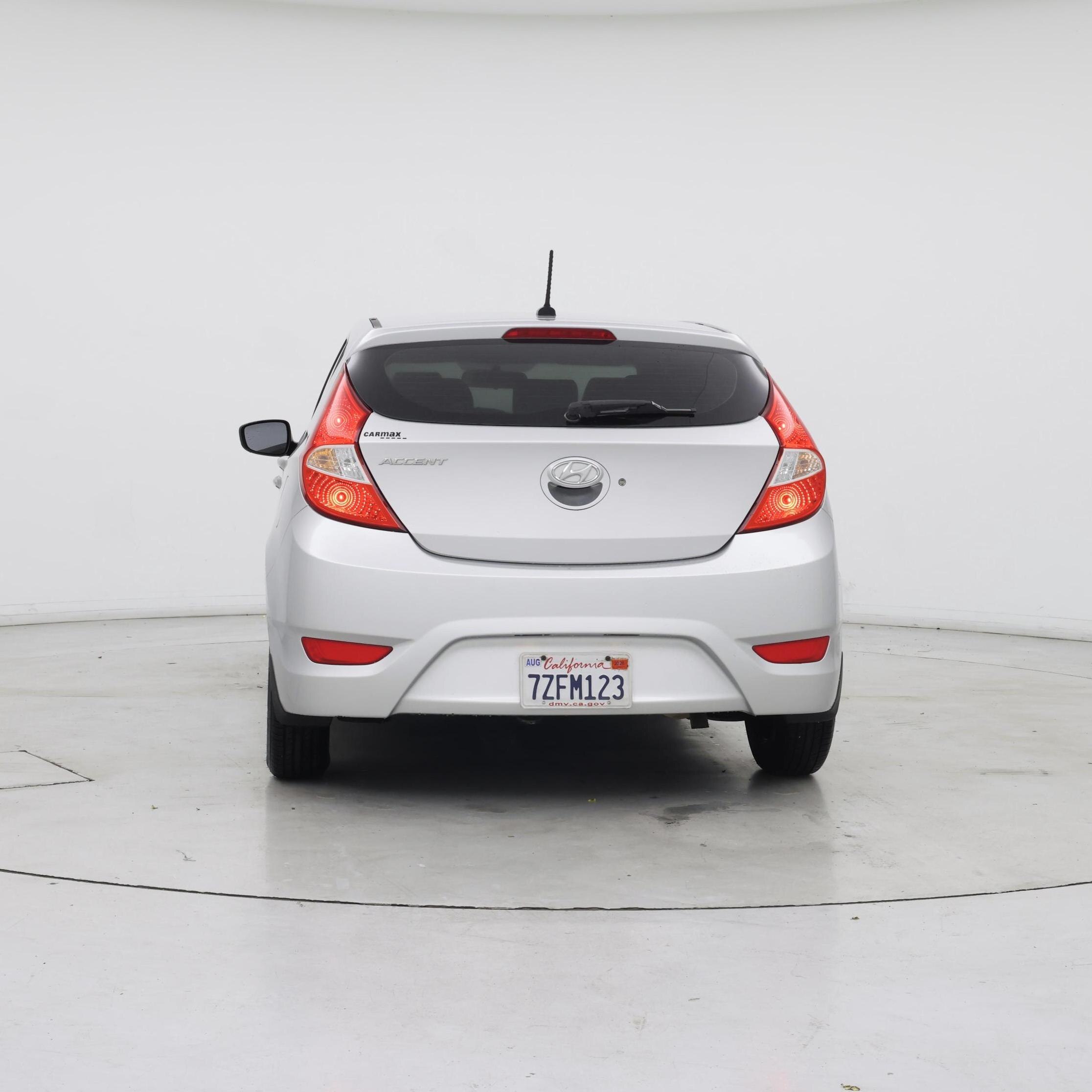 Thumbnail: 2017 Hyundai Accent - 6