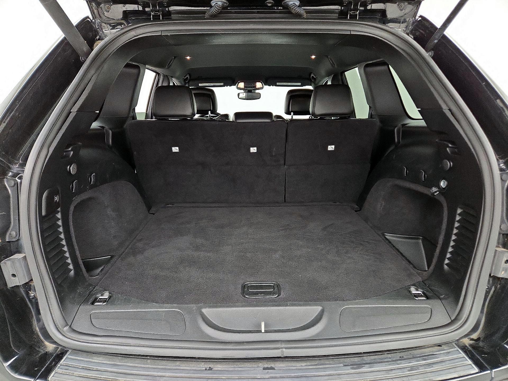 Thumbnail: 2018 Jeep Grand Cherokee - 20