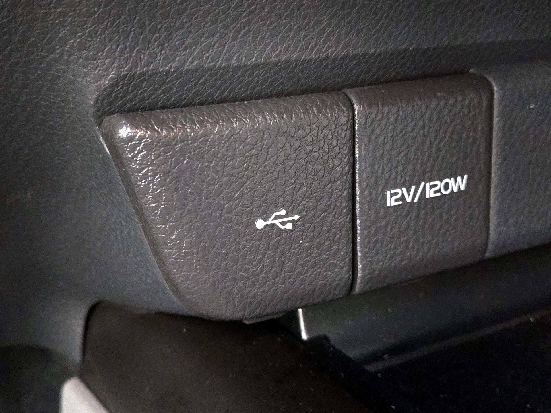 Thumbnail: 2023 Toyota Camry - 18