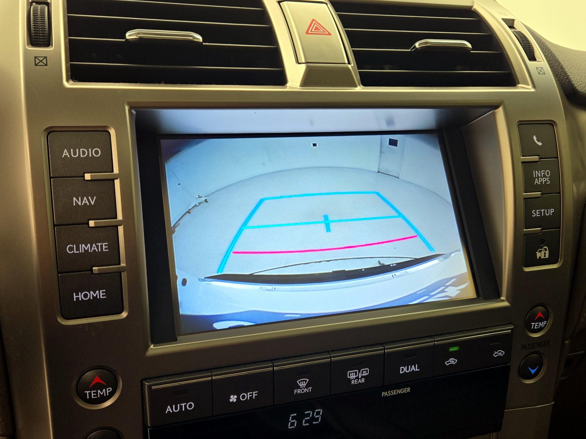 Thumbnail: 2017 Lexus GX - 15