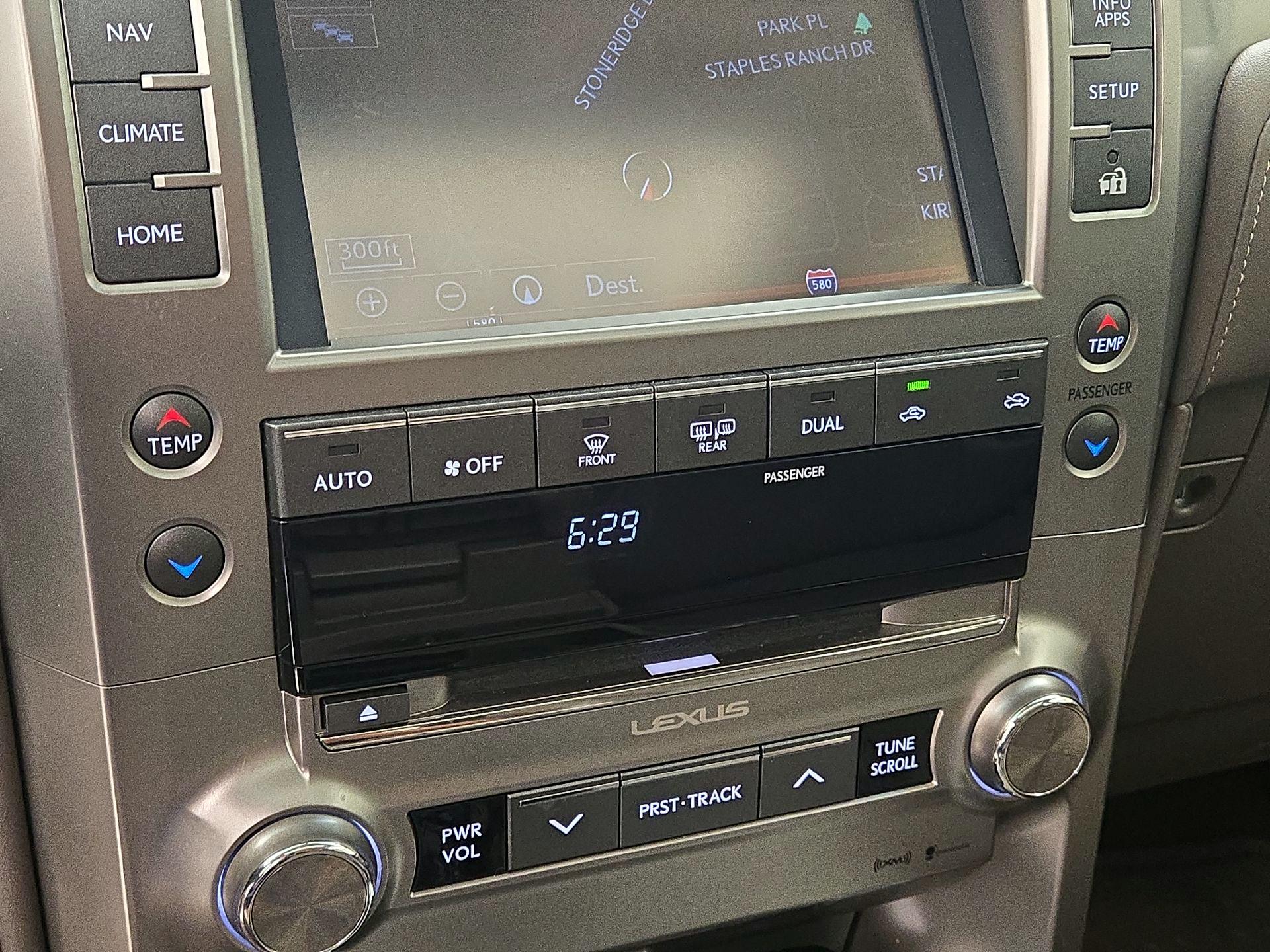 Thumbnail: 2017 Lexus GX - 17