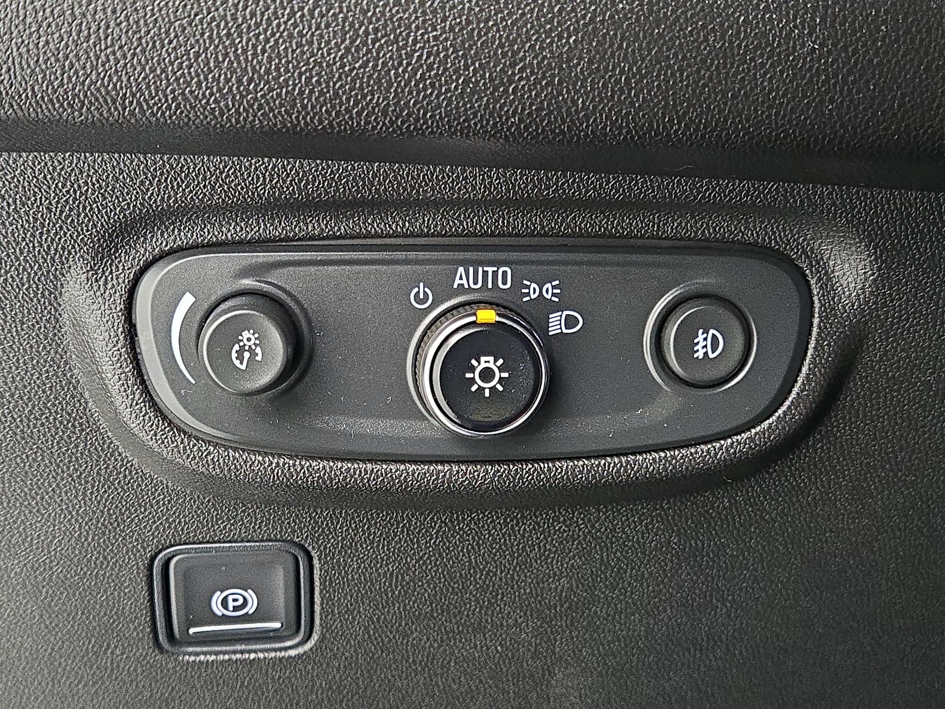 Thumbnail: 2022 GMC Terrain - 13